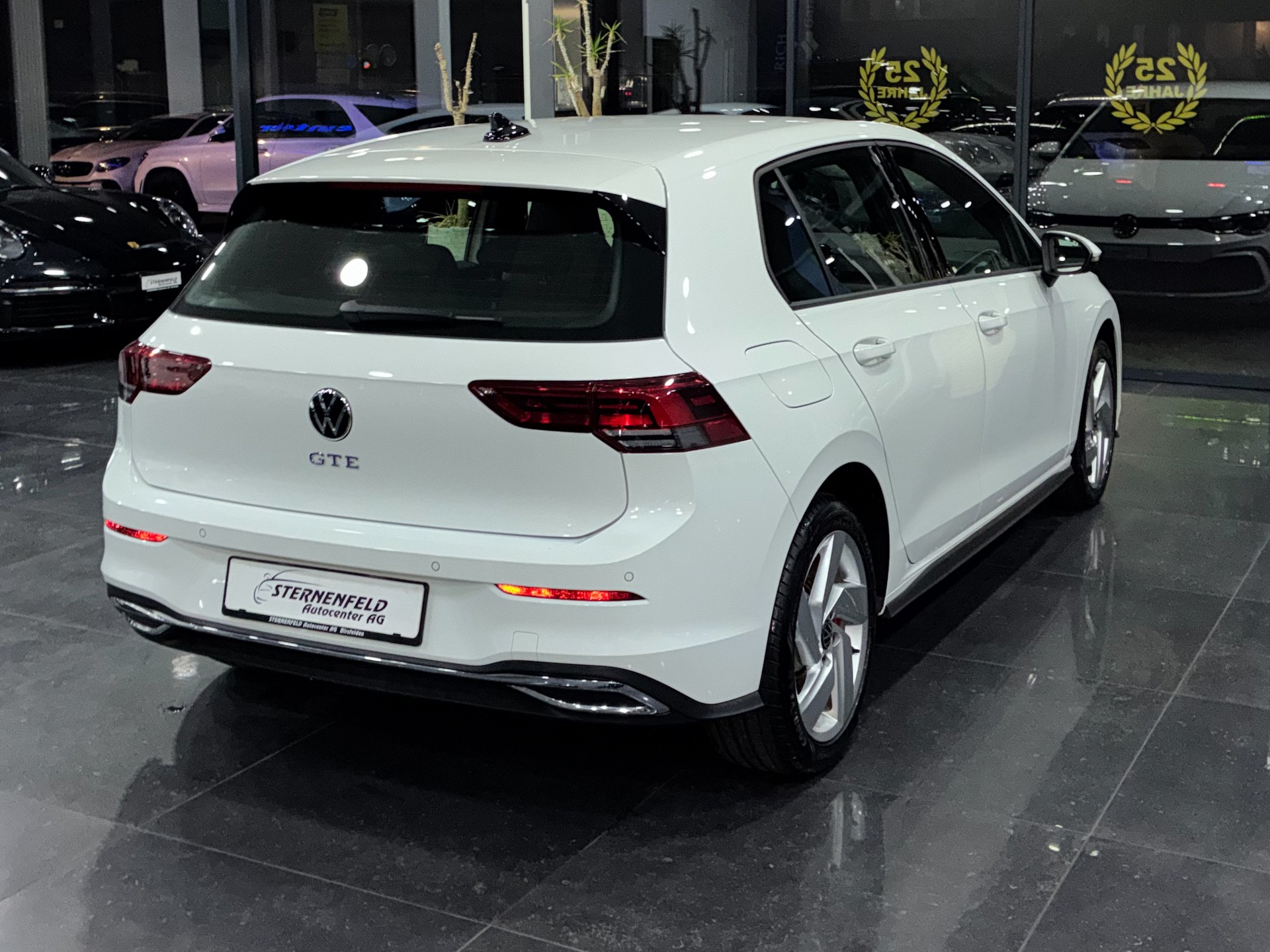 VW Golf 1.4 TSI PHEV GTE-image-5