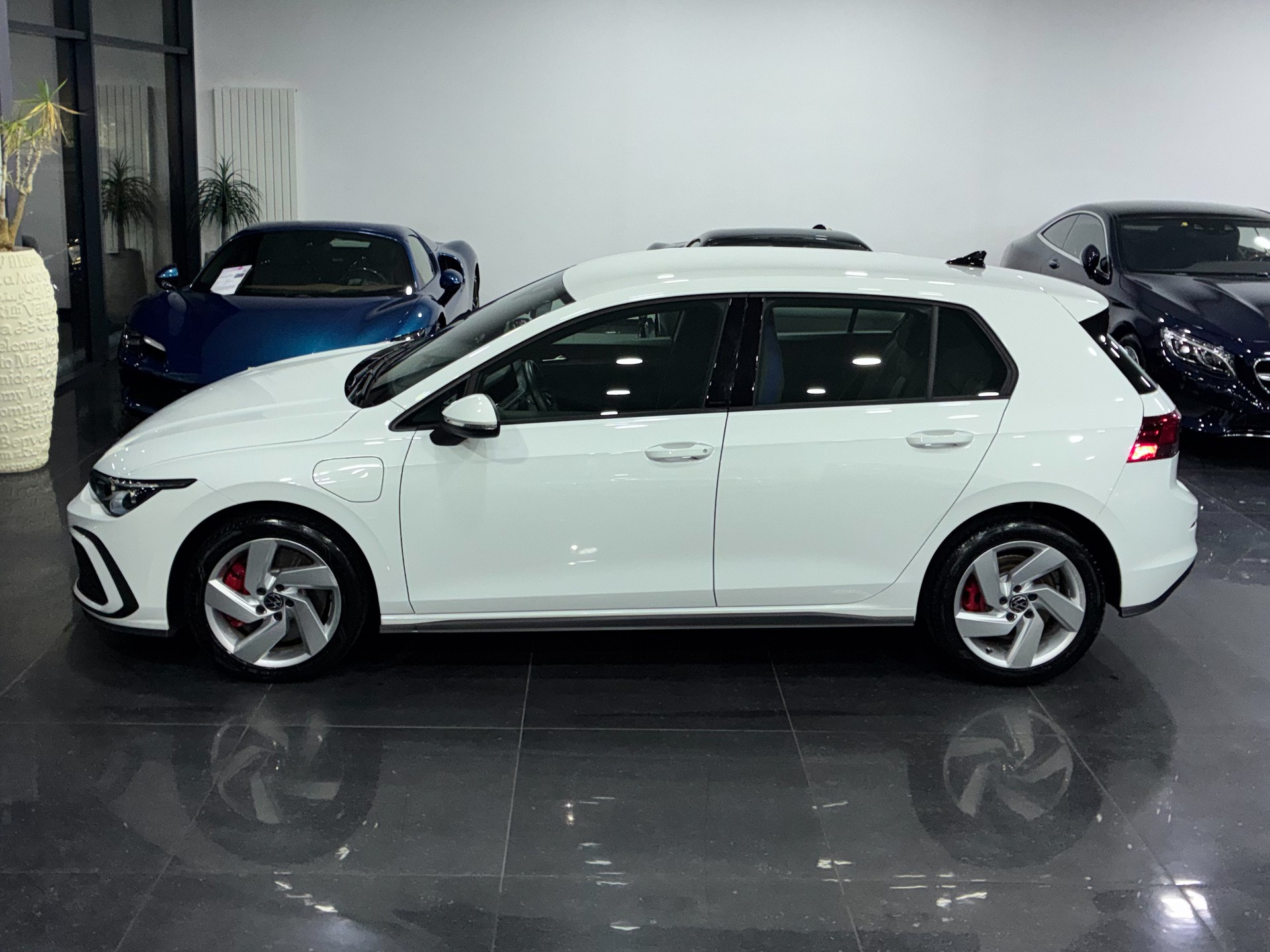 VW Golf 1.4 TSI PHEV GTE-image-3