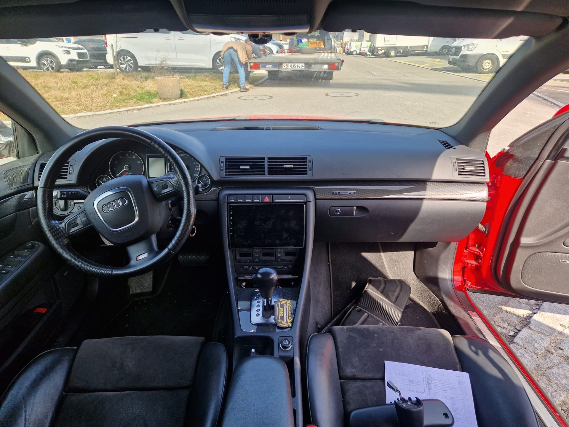 AUDI S4 Avant 4.2 V8 quattro-image-5