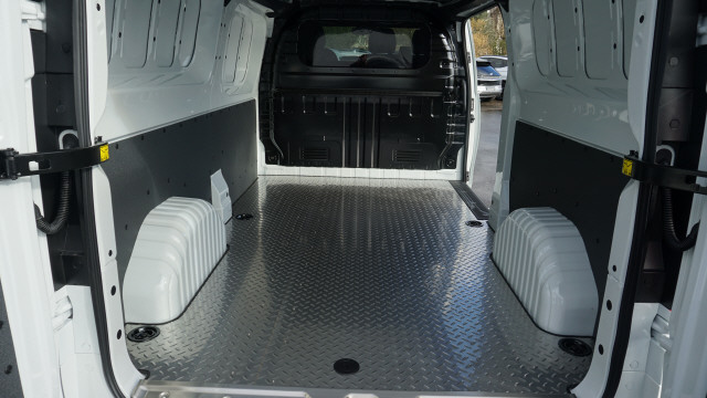 MAXUS Deliver 7 2.0D L2-image-9
