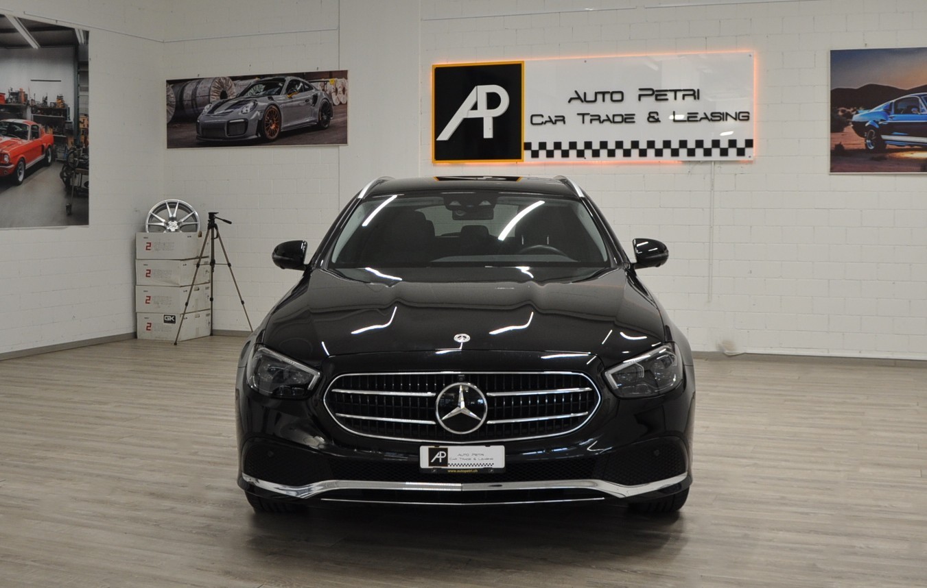 MERCEDES-BENZ E 220 d T 4Matic Avantgarde 9G-Tronic-image-7