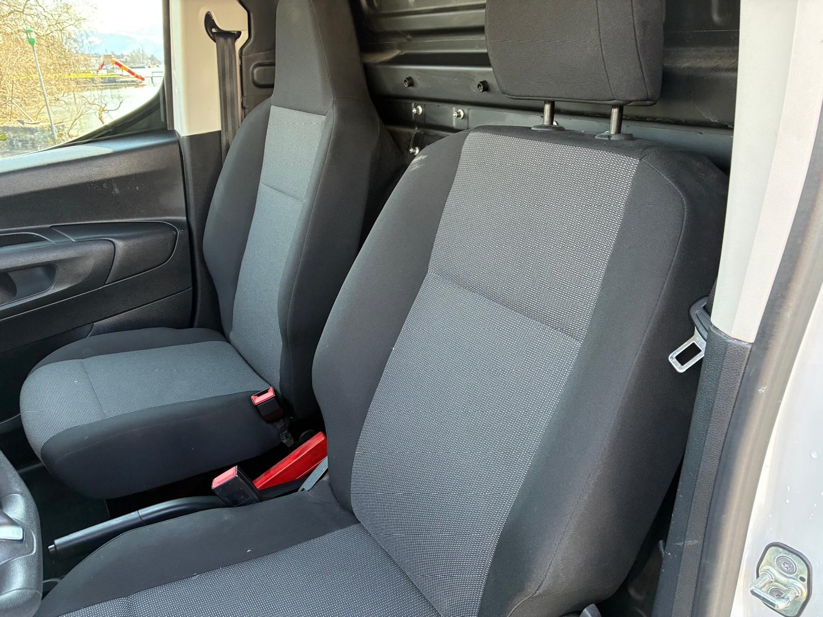 OPEL Combo 1.2 Cargo Essentia start/stop-image-12