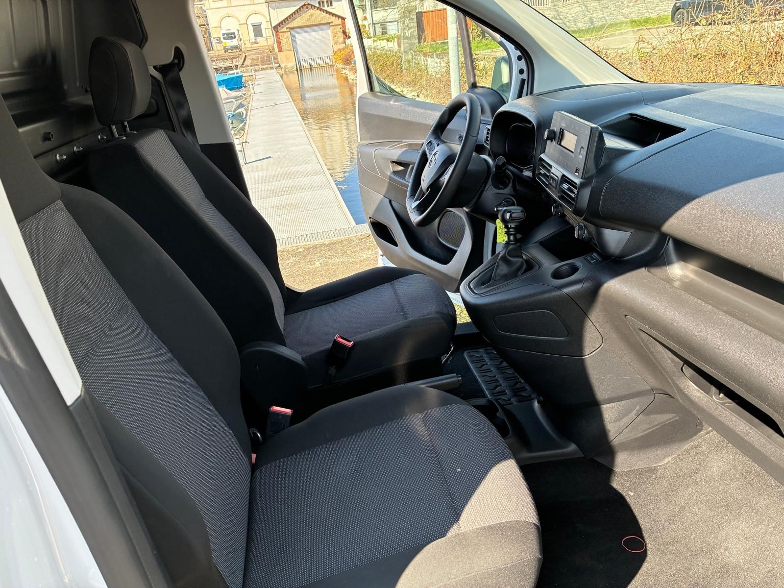 OPEL Combo 1.2 Cargo Essentia start/stop-image-14