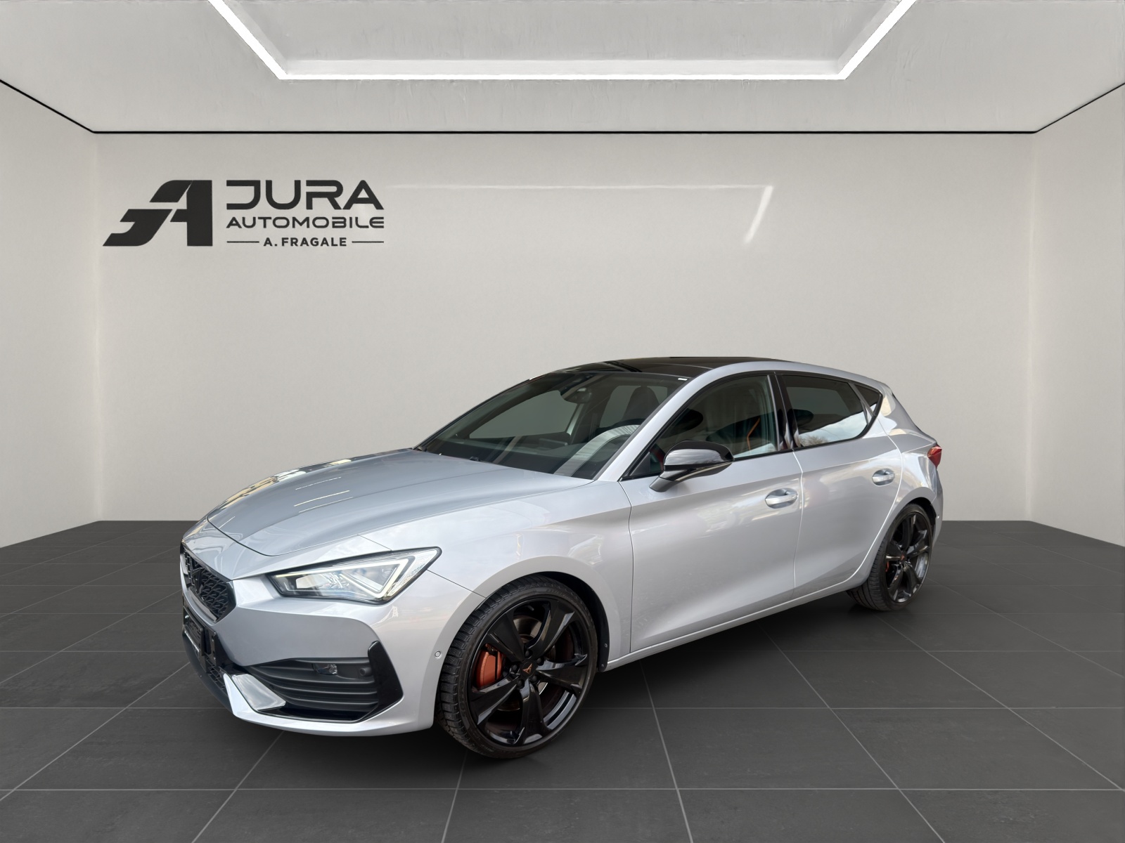 CUPRA Leon 2.0 TSI 300 VZ DSG-image-1