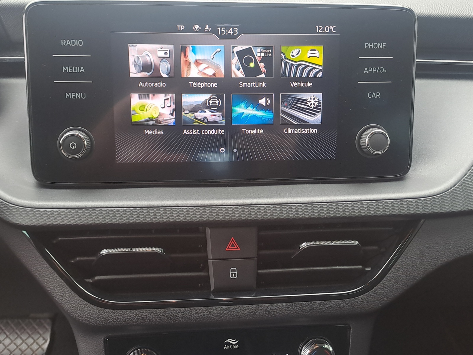 SKODA Kamiq 1.0 TSI Ambition DSG-image-10