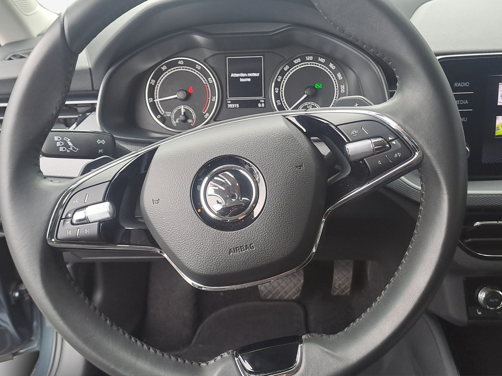 SKODA Kamiq 1.0 TSI Ambition DSG-image-9