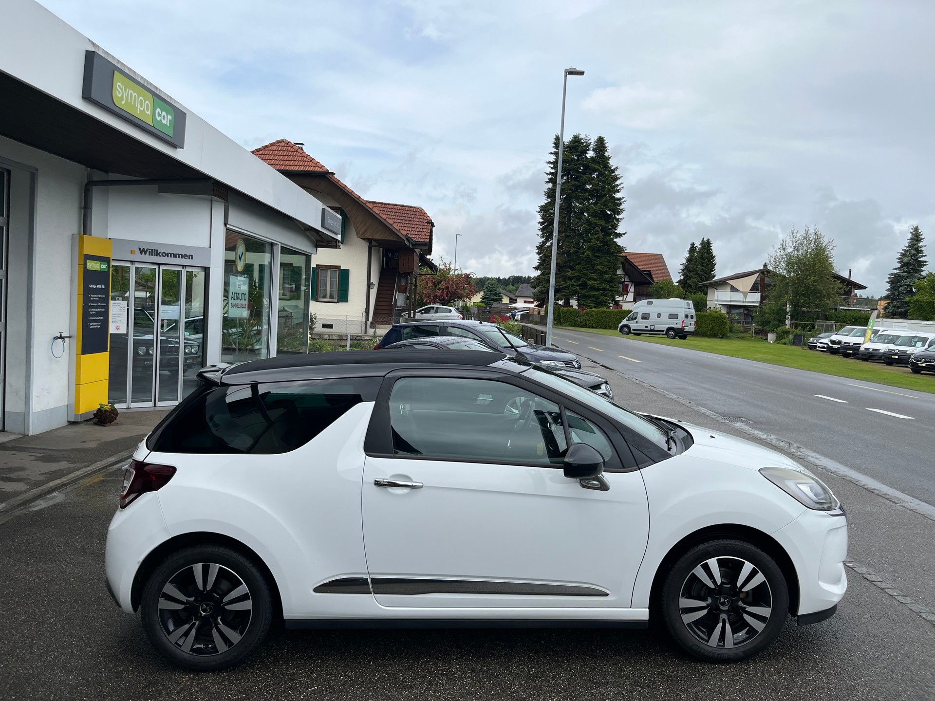 DS AUTOMOBILES DS 3 Cabrio 1.2 PureTech SO Chic+++CABRIO+++-image-3