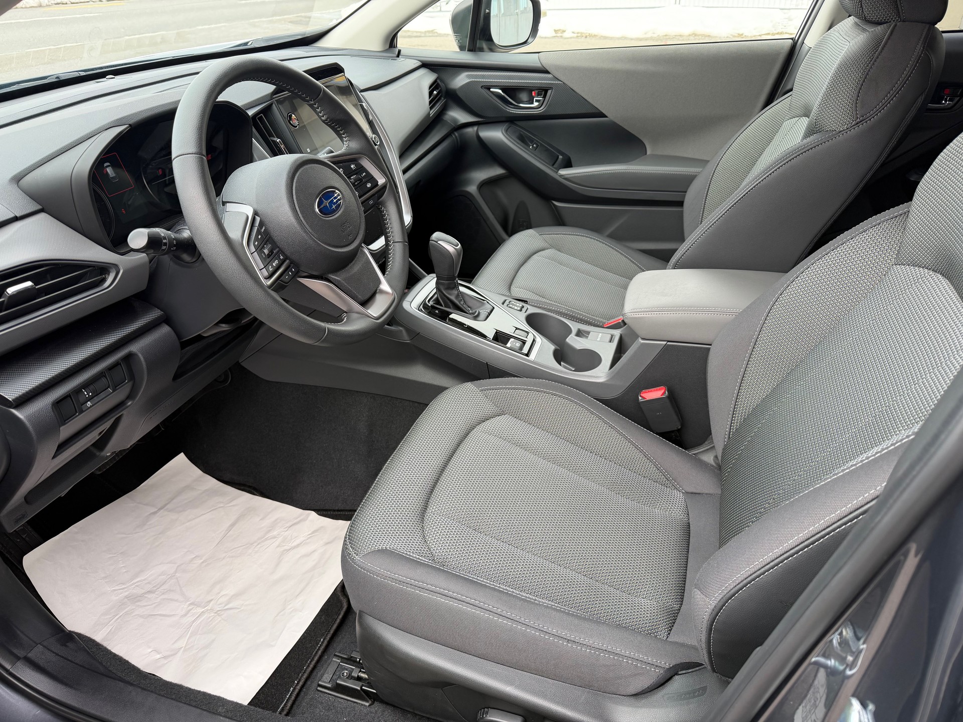 SUBARU Crosstrek 2.0 e-Boxer Swiss Plus AWD Lineartronic-image-3