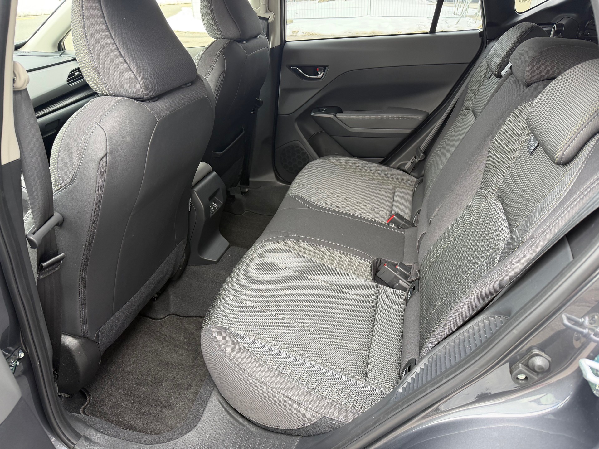 SUBARU Crosstrek 2.0 e-Boxer Swiss Plus AWD Lineartronic-image-7