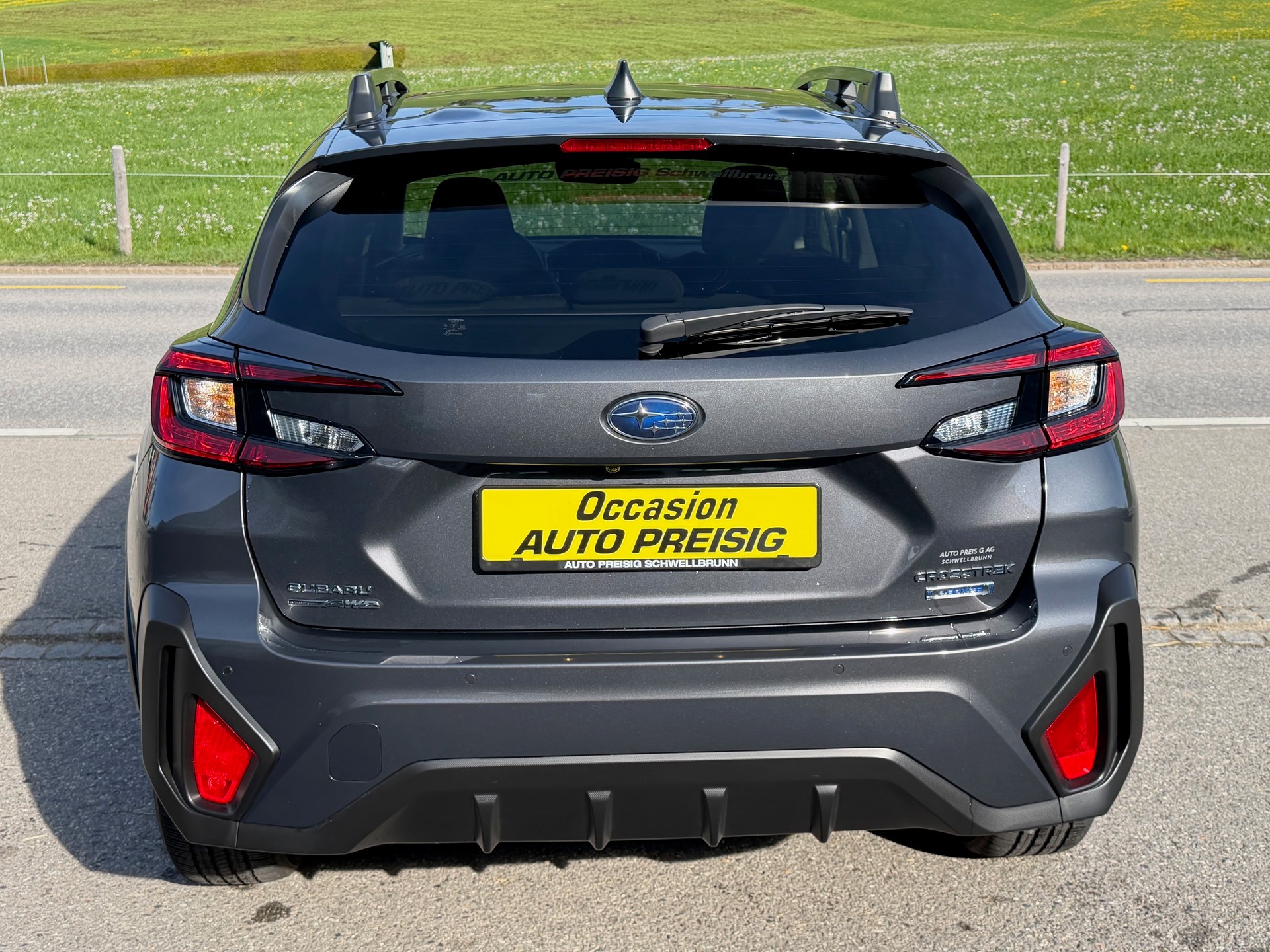 SUBARU Crosstrek 2.0 e-Boxer Swiss Plus AWD Lineartronic-image-15