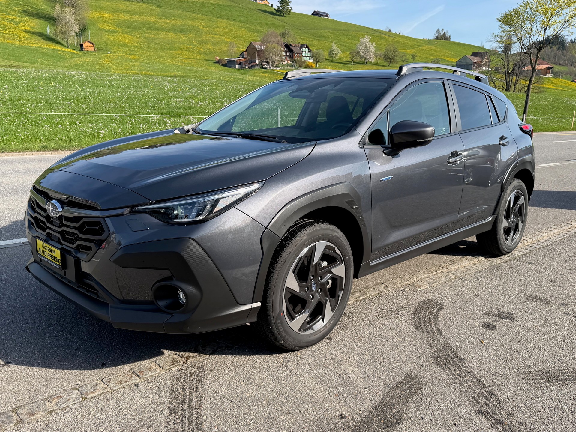 SUBARU Crosstrek 2.0 e-Boxer Swiss Plus AWD Lineartronic-image-1