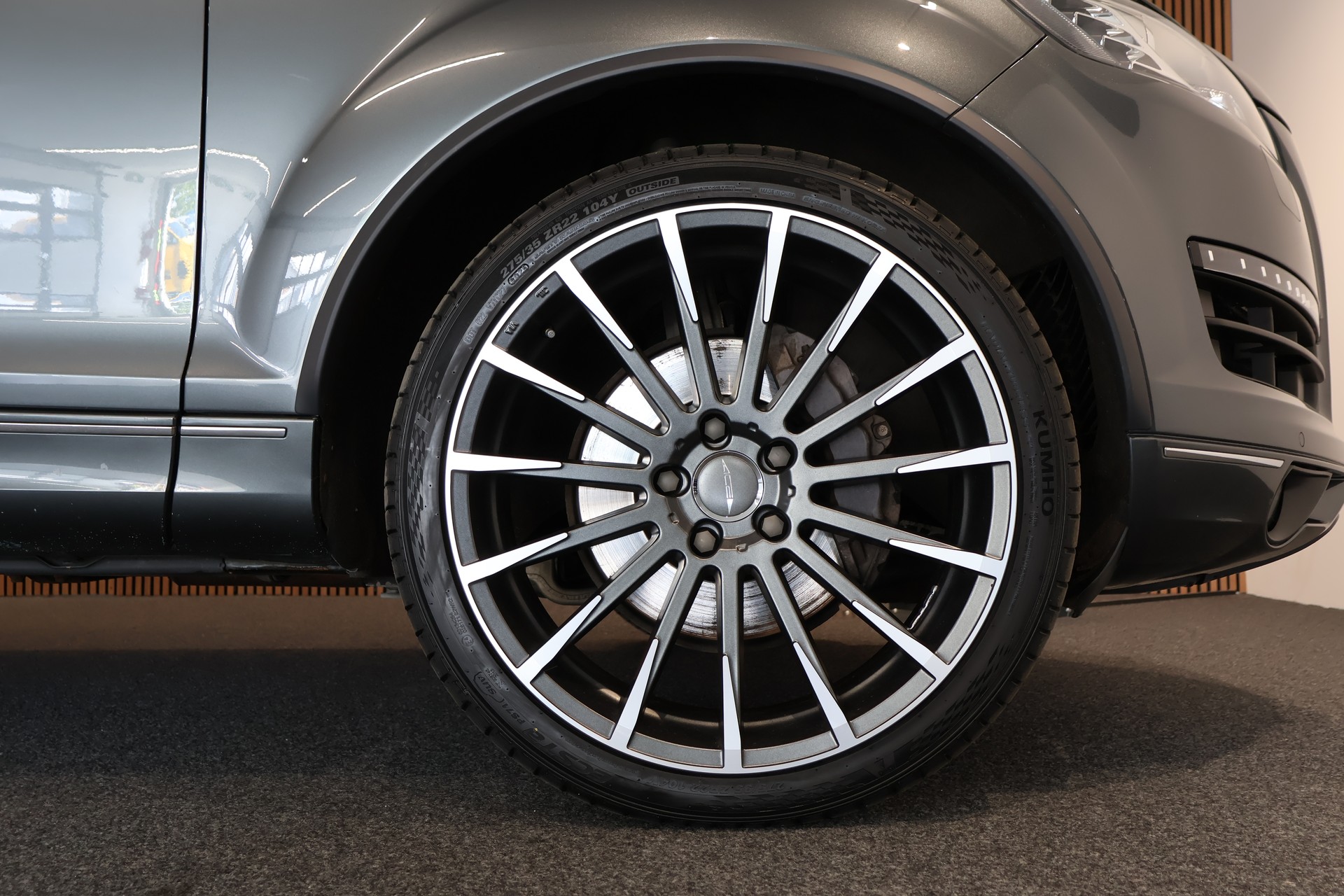 AUDI Q7 4.2 TDI quattro tiptronic-image-29