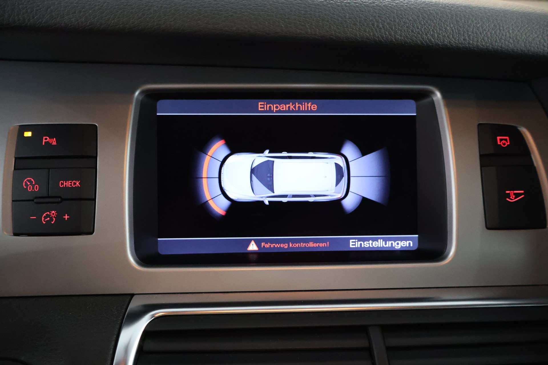 AUDI Q7 4.2 TDI quattro tiptronic-image-22