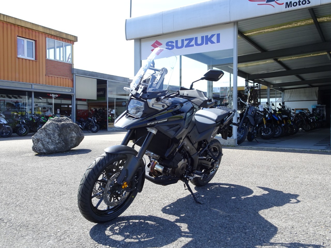 SUZUKI DL 1050-showroom-element-3