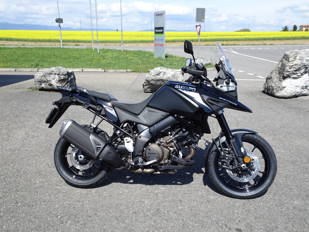SUZUKI DL 1050