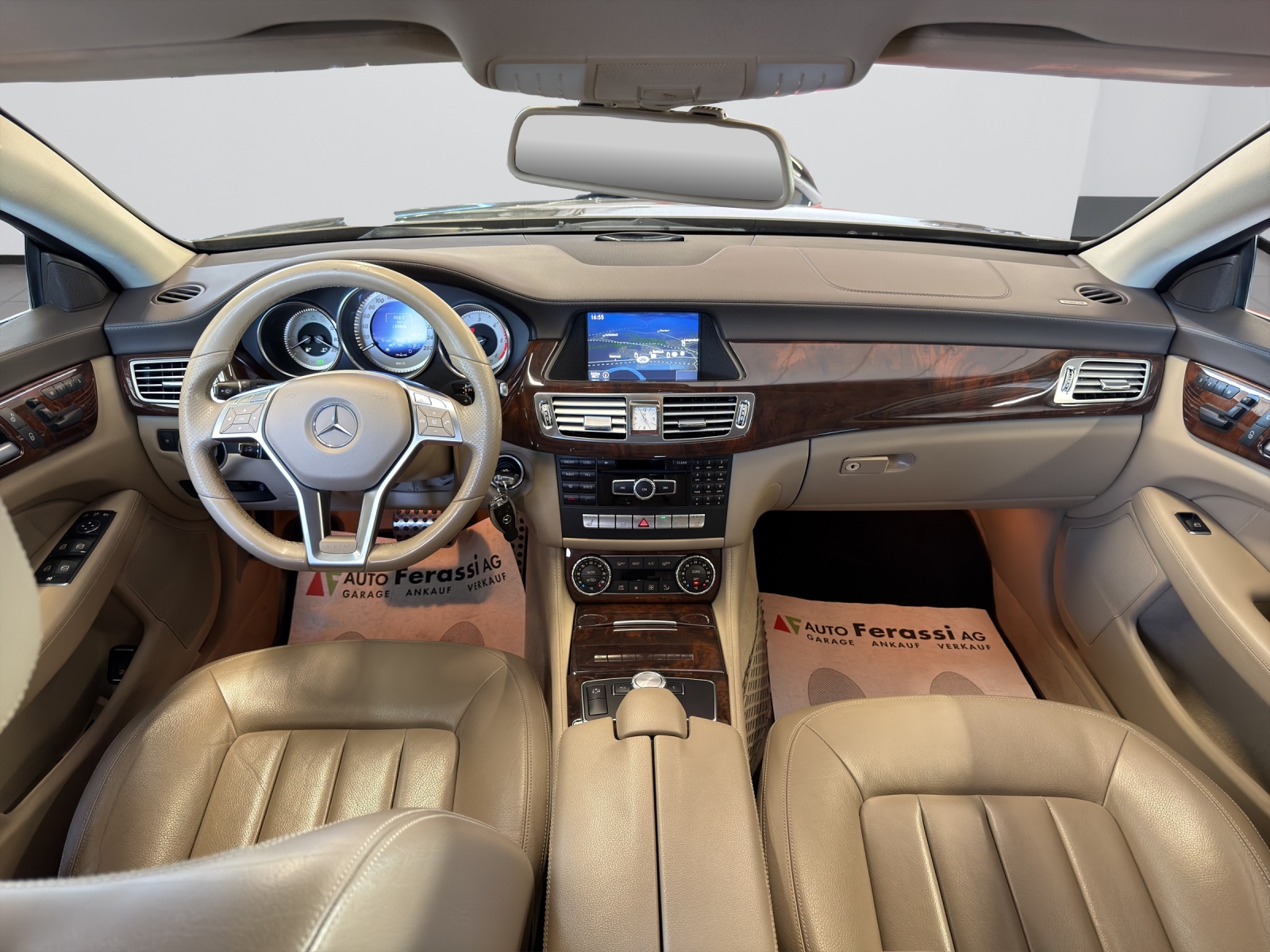MERCEDES-BENZ CLS Shooting Brake 350 CDI 4Matic 7G-Tronic-image-8