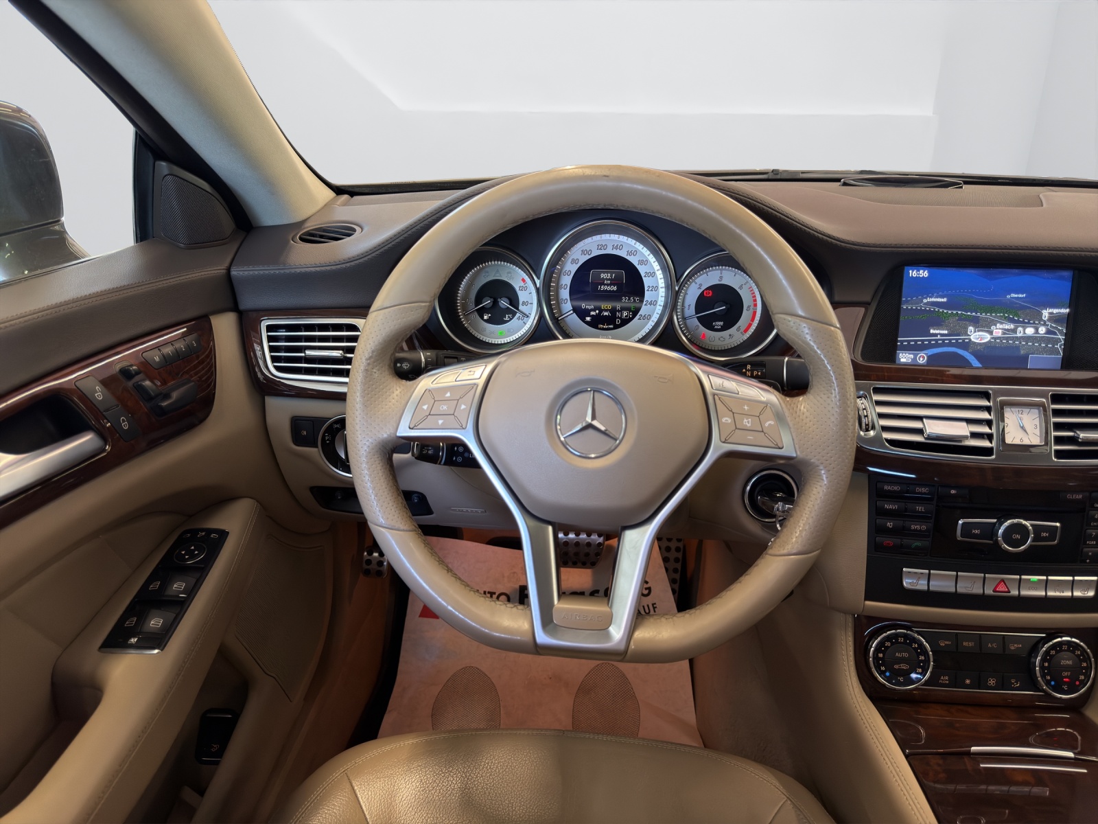 MERCEDES-BENZ CLS Shooting Brake 350 CDI 4Matic 7G-Tronic-image-11