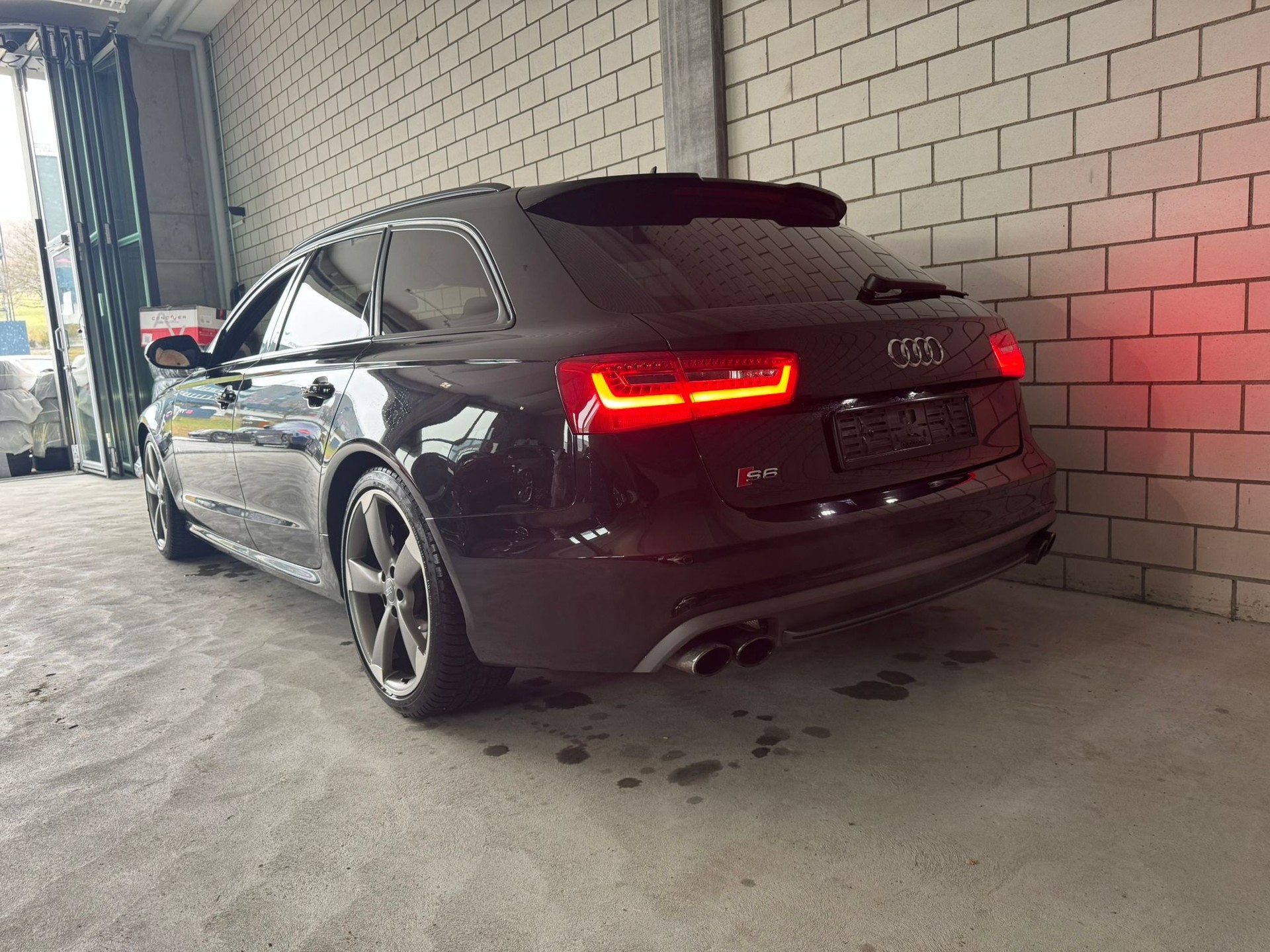 AUDI S6 Avant 4.0 TFSI V8 quattro S-tronic Traumausstattung-image-2