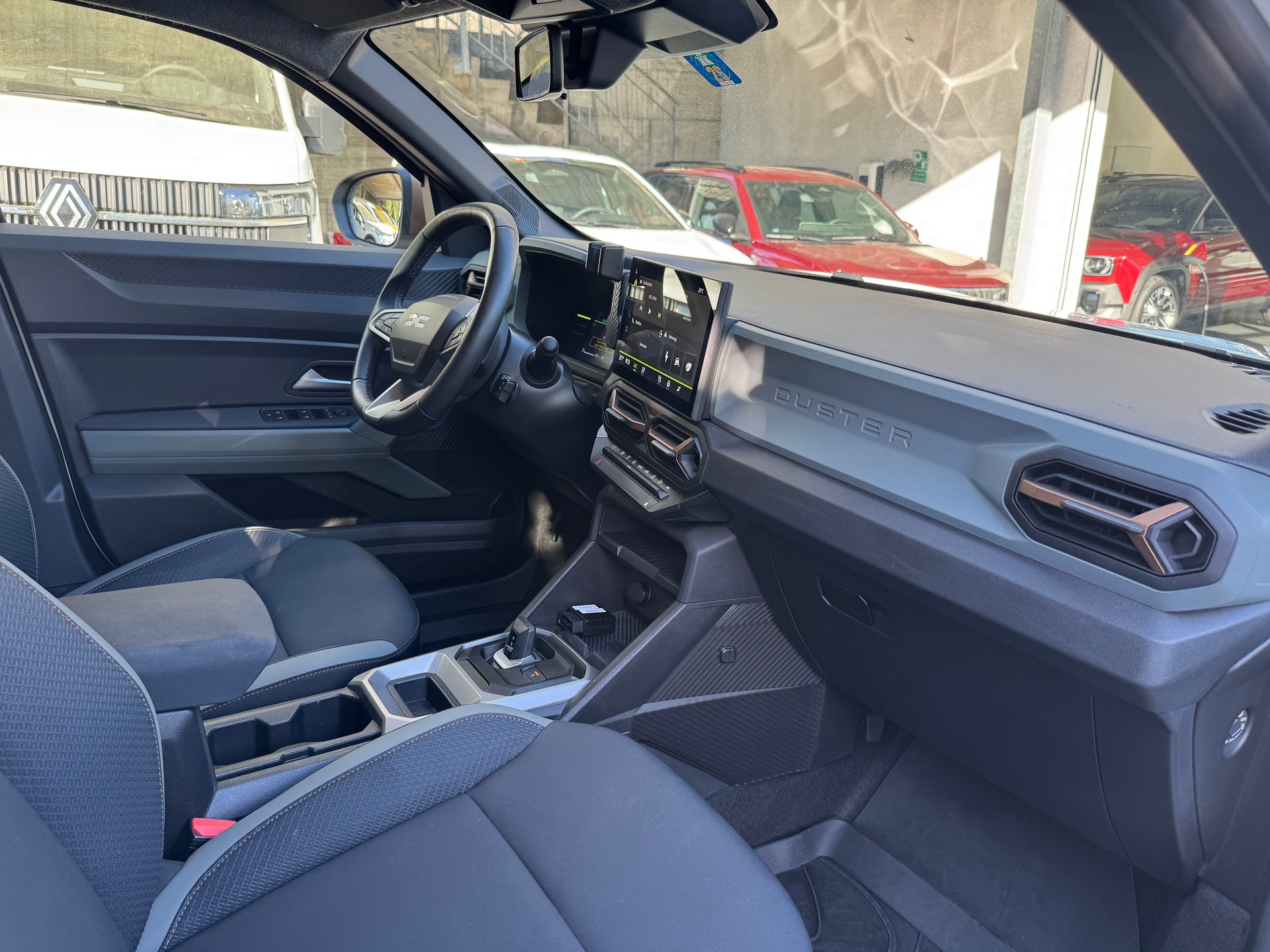 DACIA Duster HEV 140 Extreme-image-9