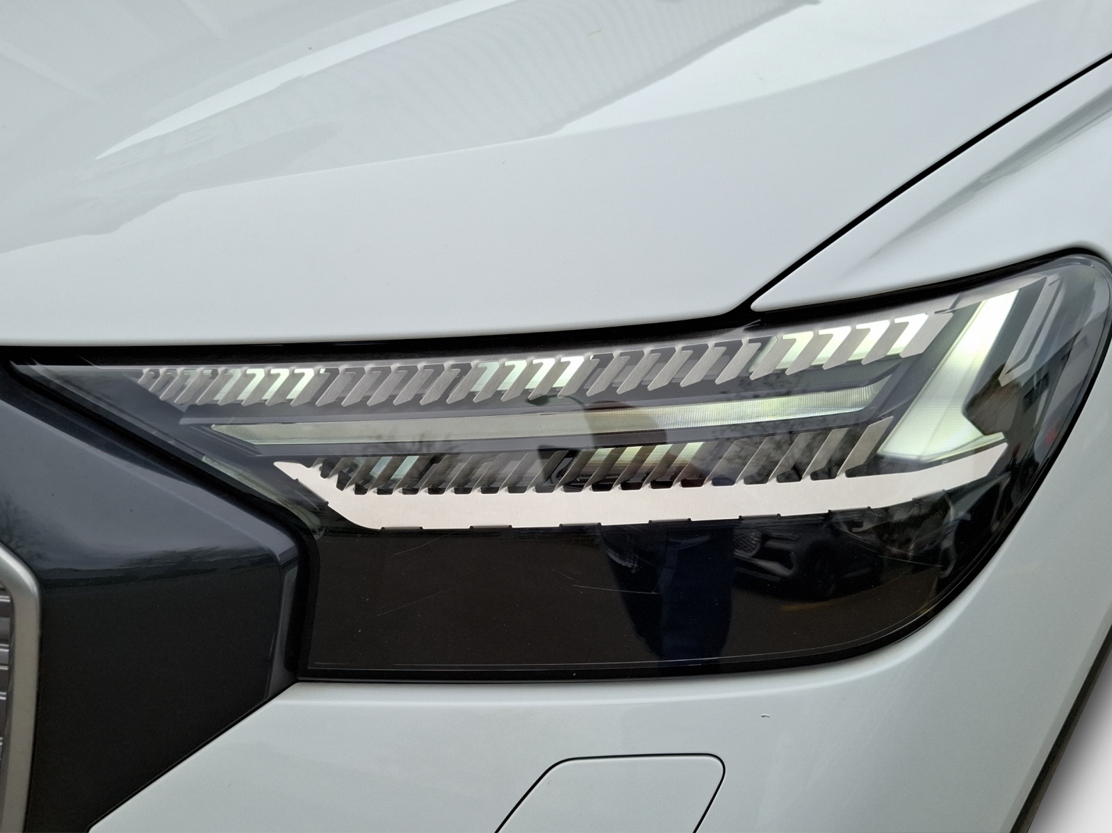 AUDI Q4 e-tron 55 quattro-image-16