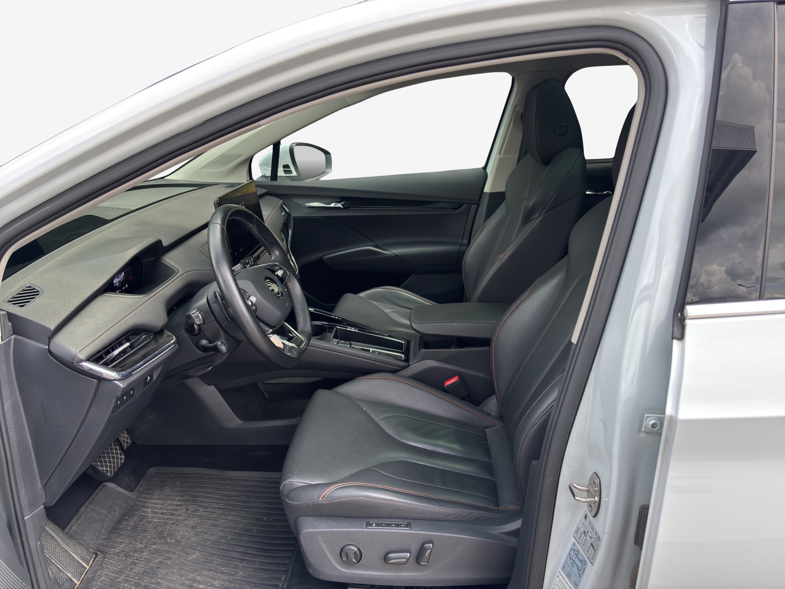 SKODA Enyaq iV 80-image-7