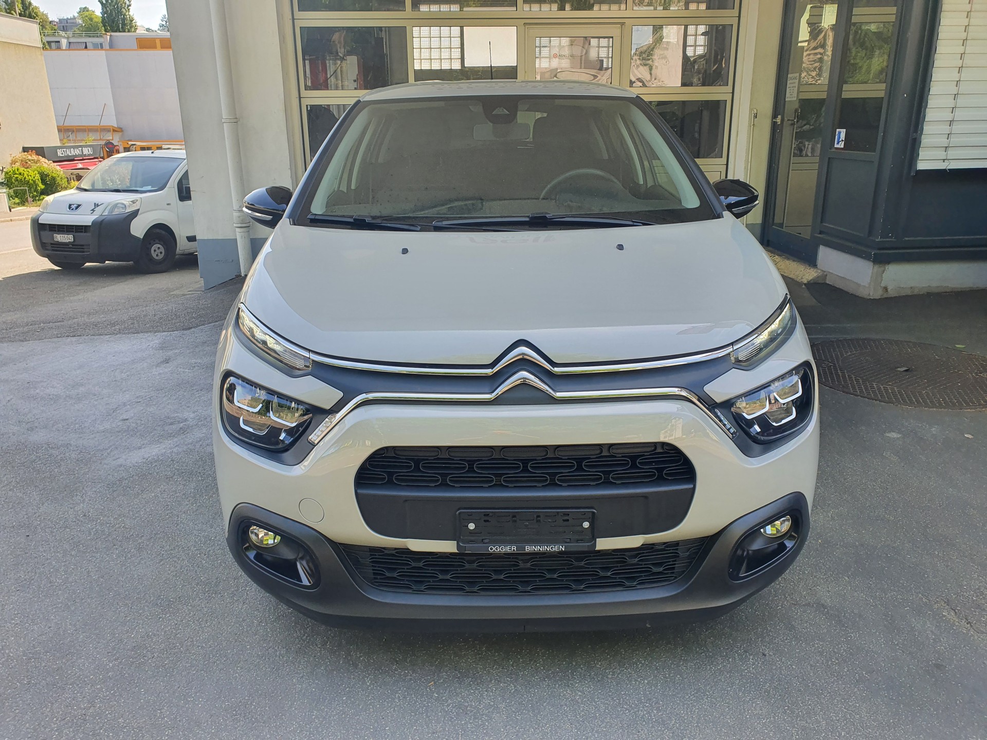 CITROEN C3 1.2i PureTech Swiss Edition EAT6
