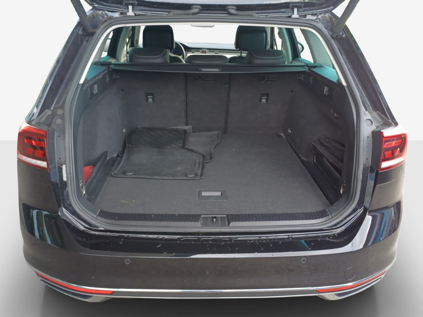 VW Passat 2.0 TDI BMT Elegance 4Motion DSG-image-12
