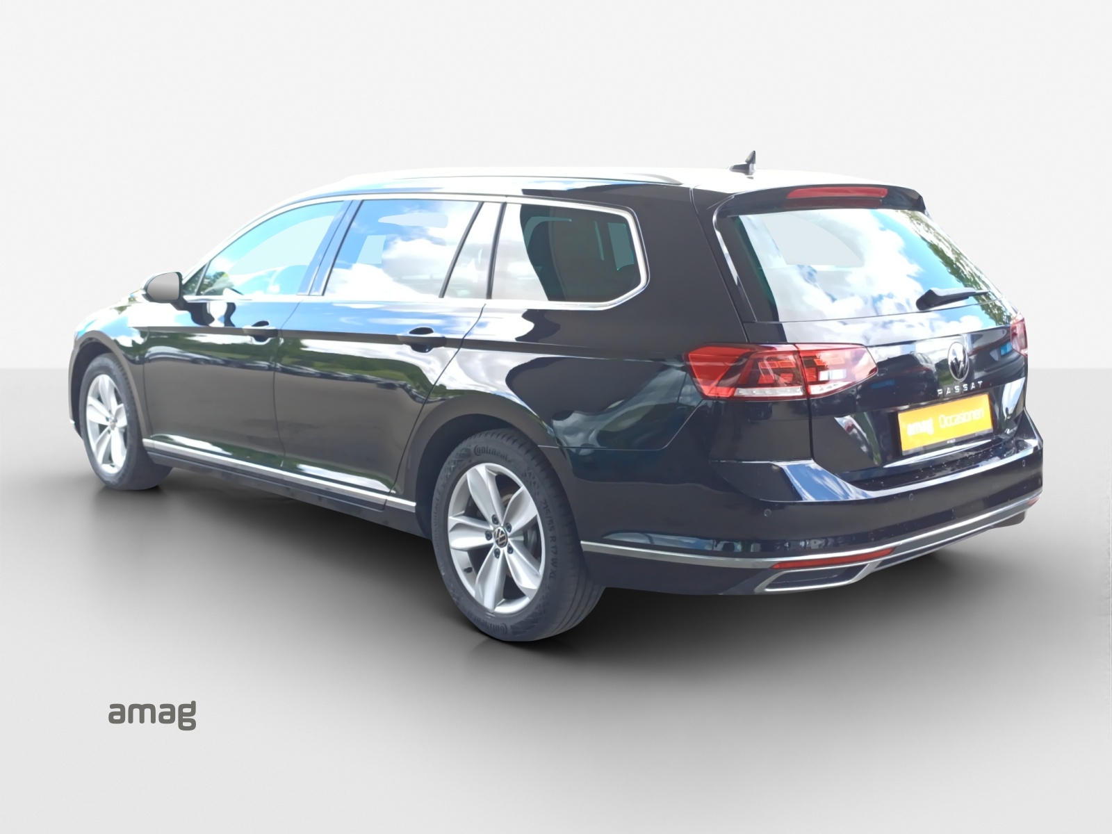 VW Passat 2.0 TDI BMT Elegance 4Motion DSG-image-2