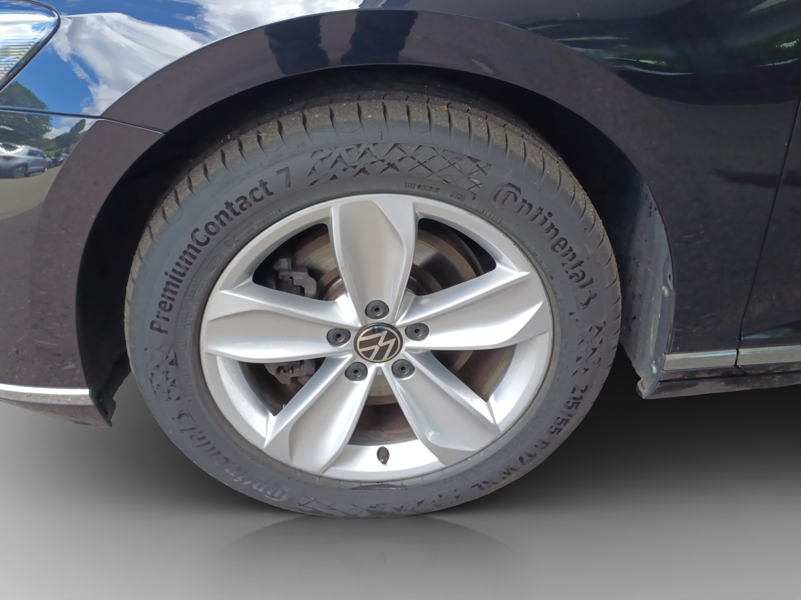 VW Passat 2.0 TDI BMT Elegance 4Motion DSG-image-14