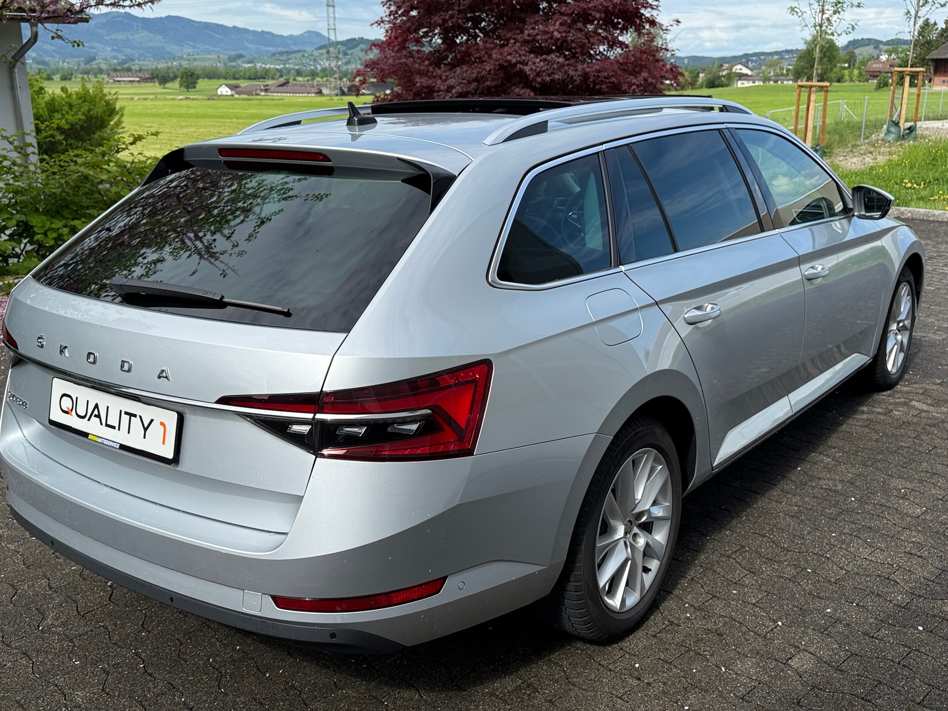 SKODA Superb Combi 2.0 TDi Style 4x4 DSG-image-6