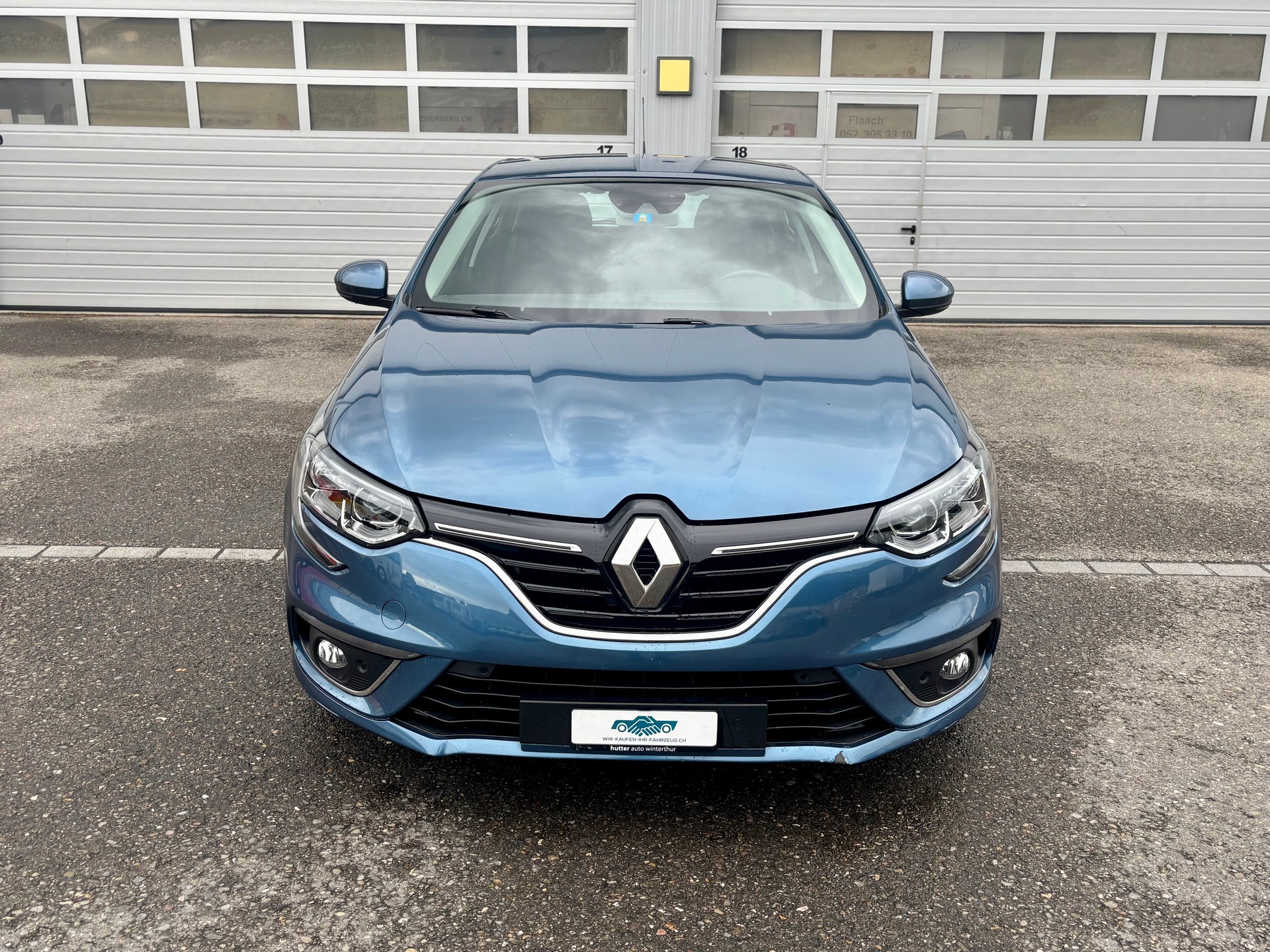 RENAULT Mégane 1.2 16V Turbo Zen EDC-image-1