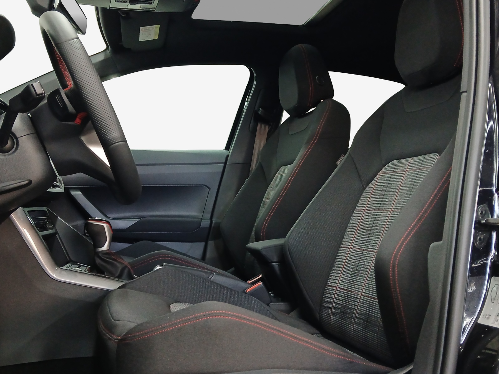 VW Polo 2.0 TSI GTI DSG-image-7