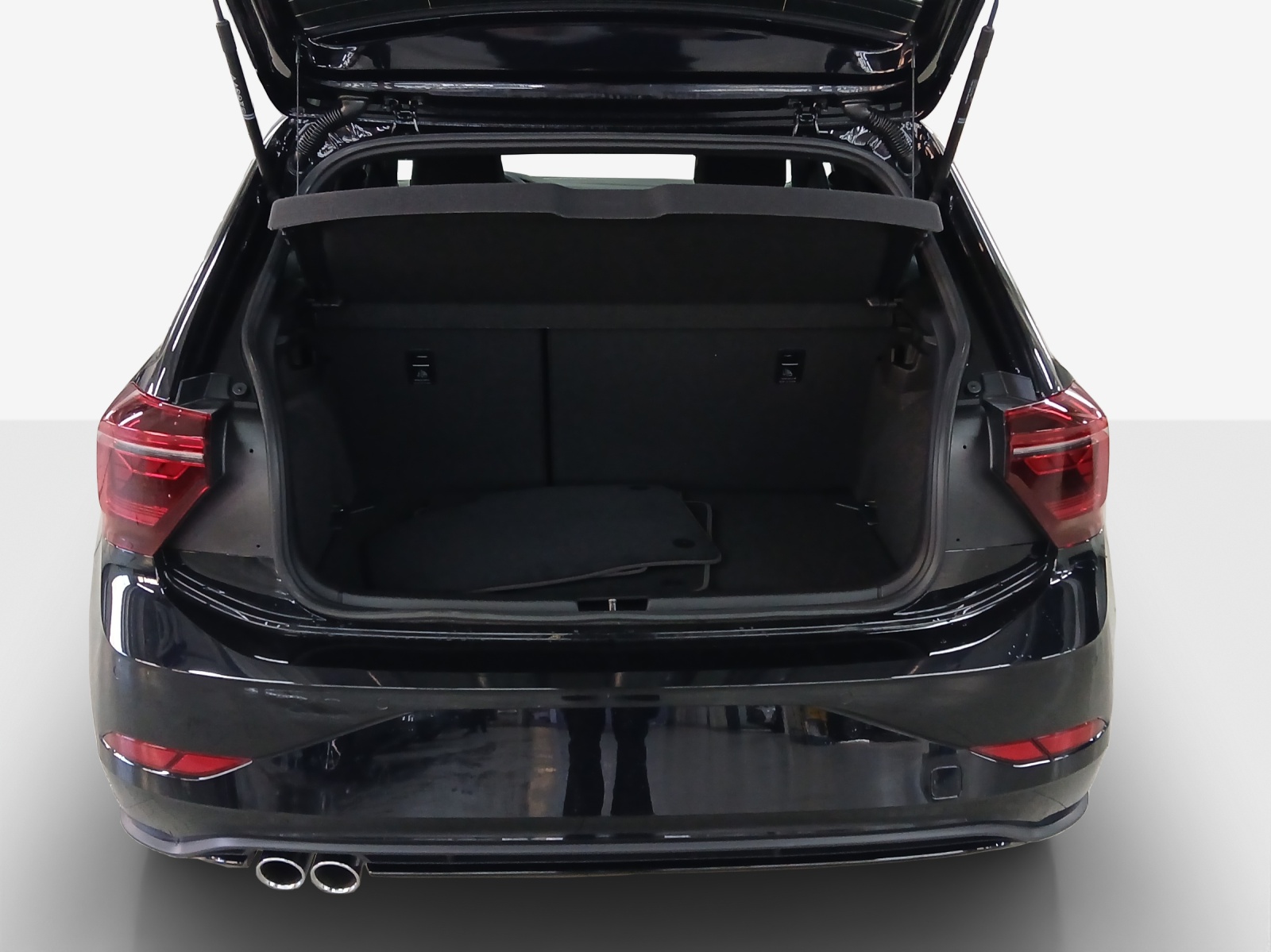 VW Polo 2.0 TSI GTI DSG-image-12