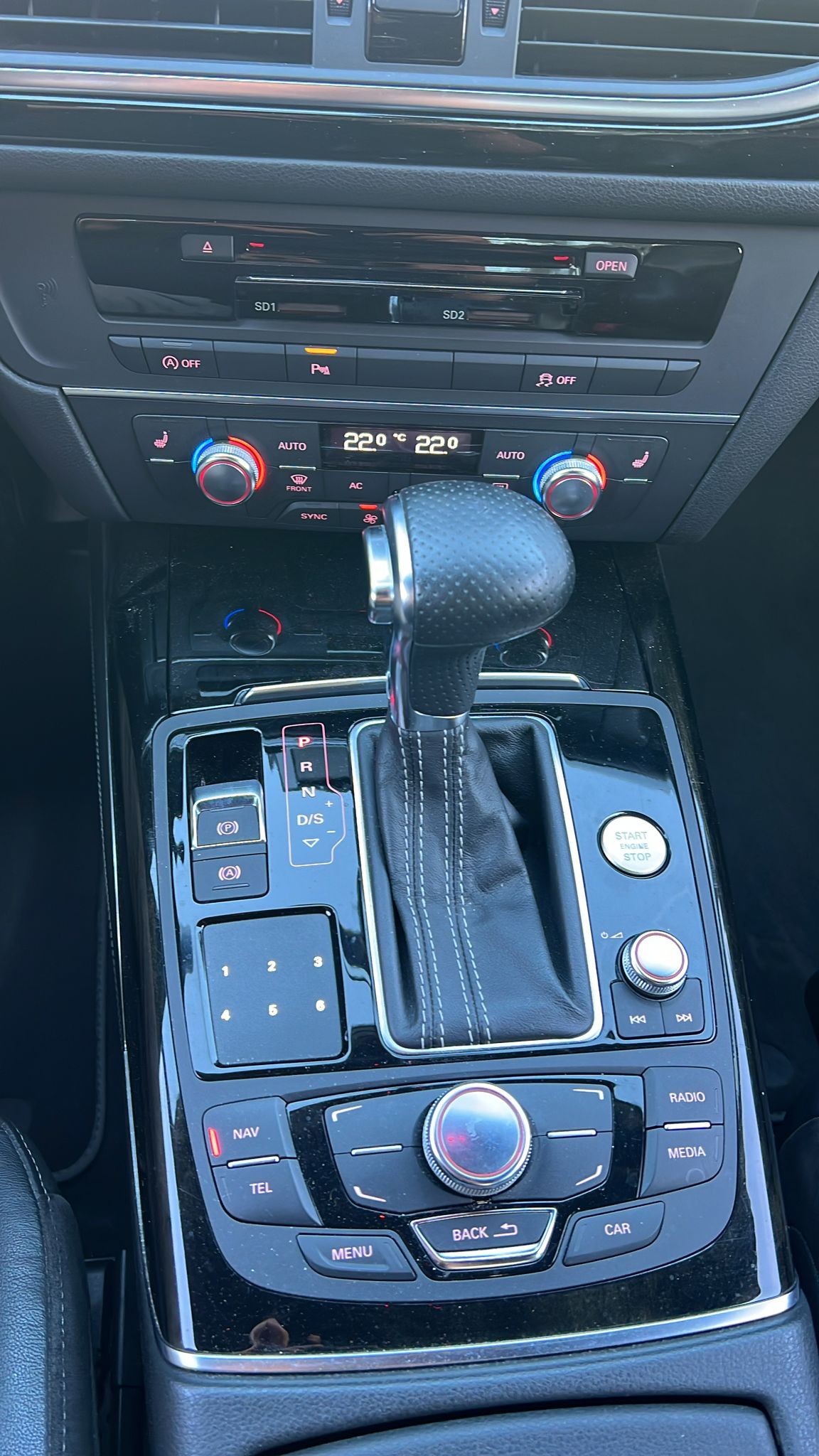 AUDI A6 Limousine 3.0 TFSI V6 quattro S-tronic S-Line-image-14