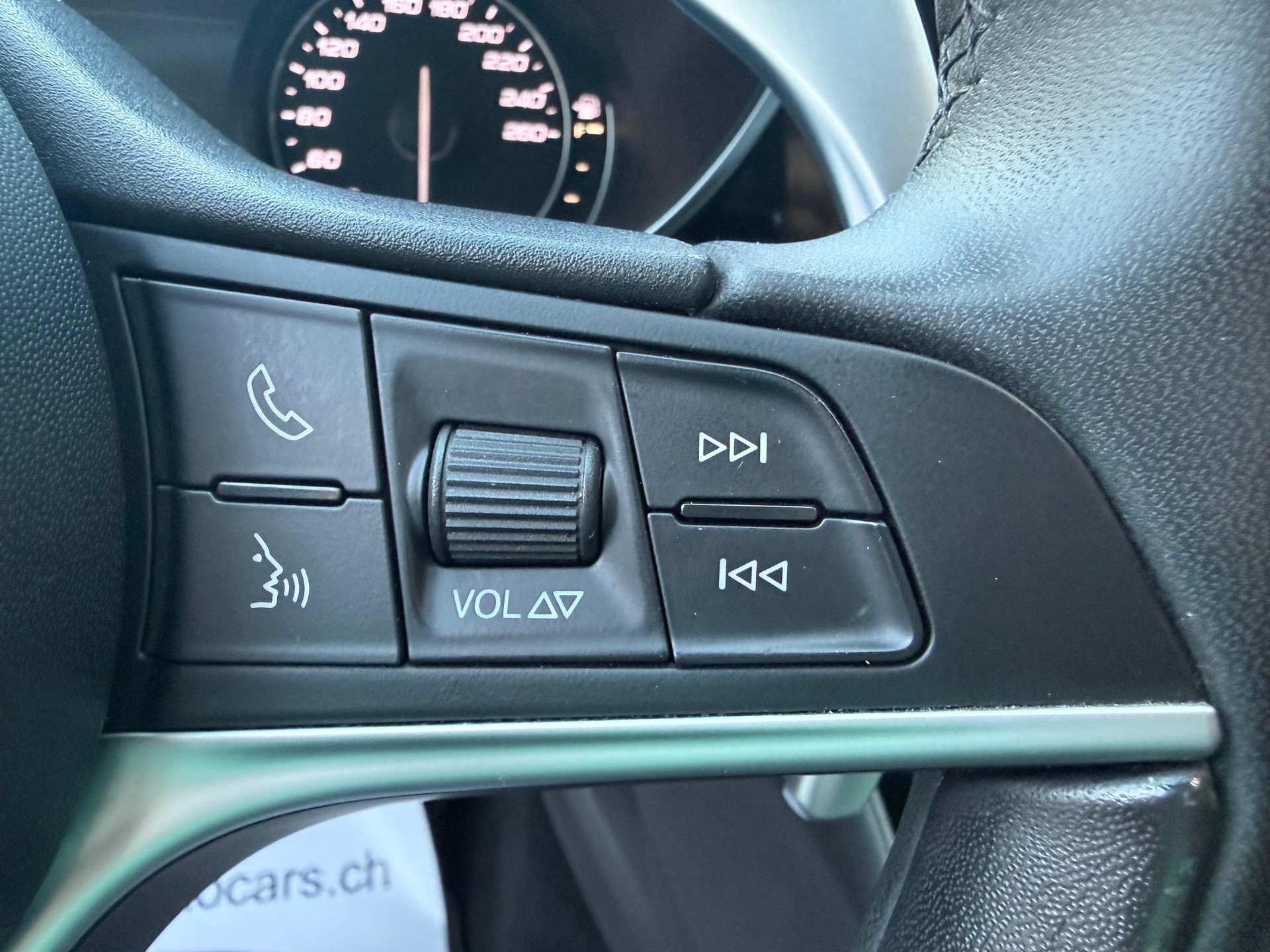 ALFA ROMEO Giulia 2.2 JTDM Super Automatic-image-18