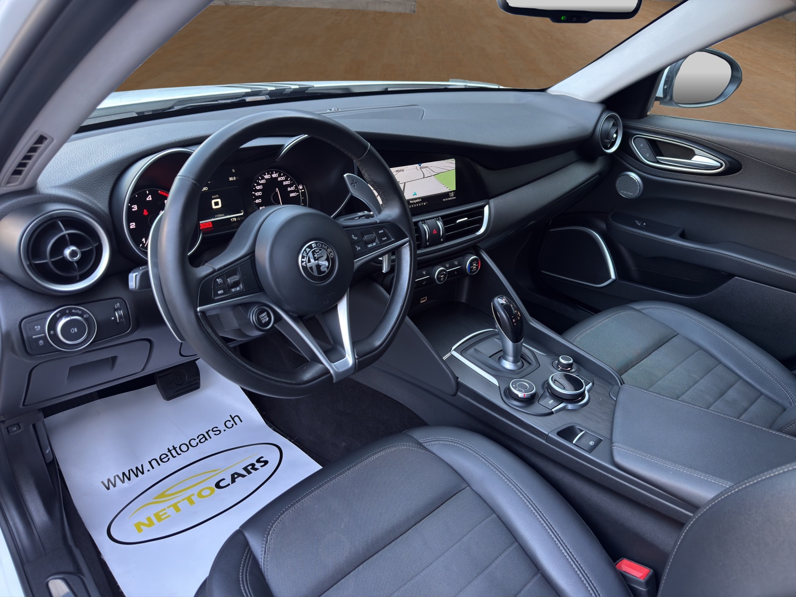 ALFA ROMEO Giulia 2.2 JTDM Super Automatic-image-8
