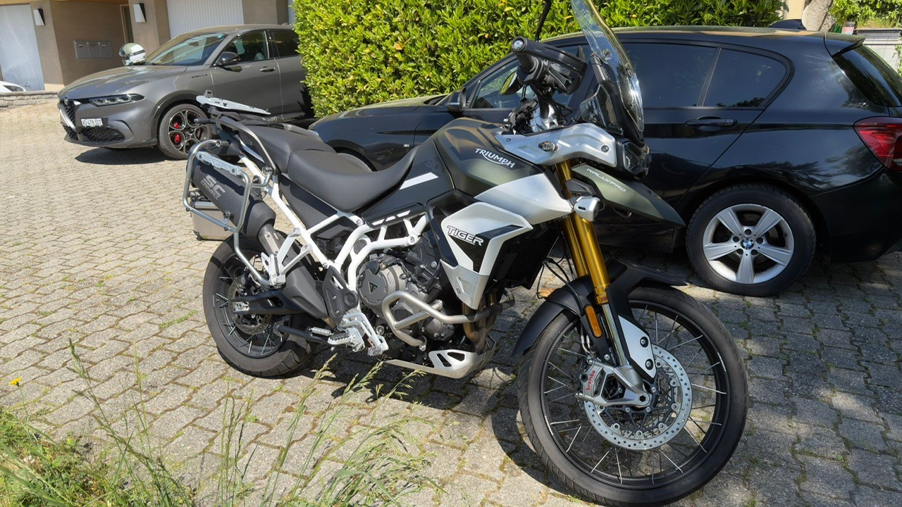 TRIUMPH Tiger 900 Rally Pro