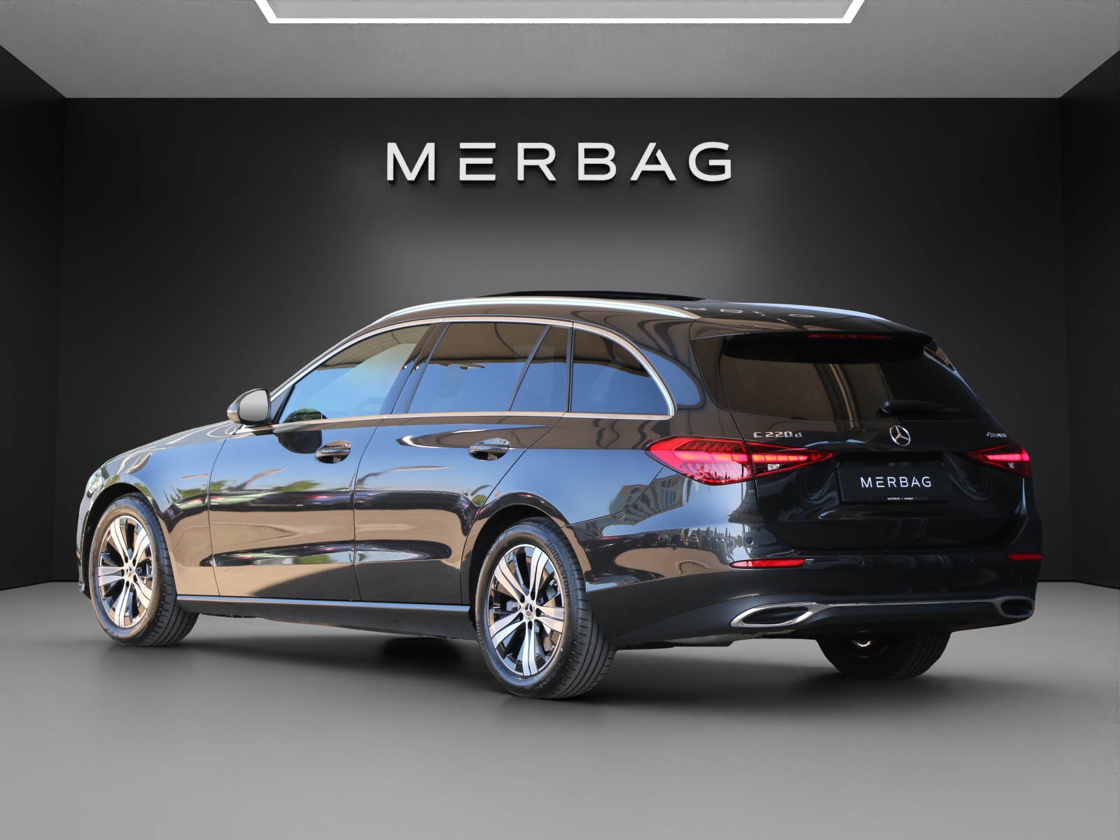 MERCEDES-BENZ C 220 d T 4 M Swiss Star-image-2