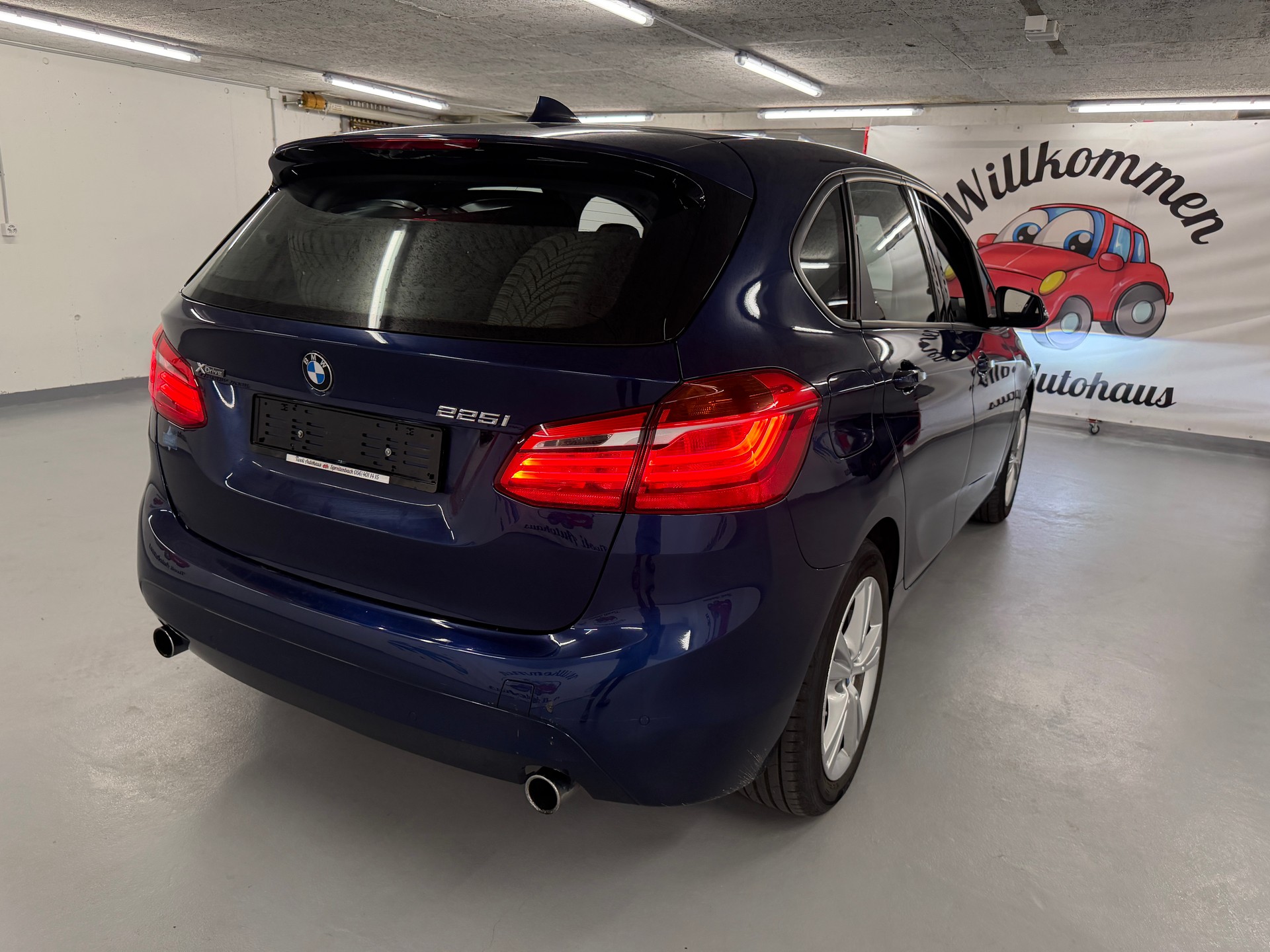 BMW 225I X DRRIVE-image-7