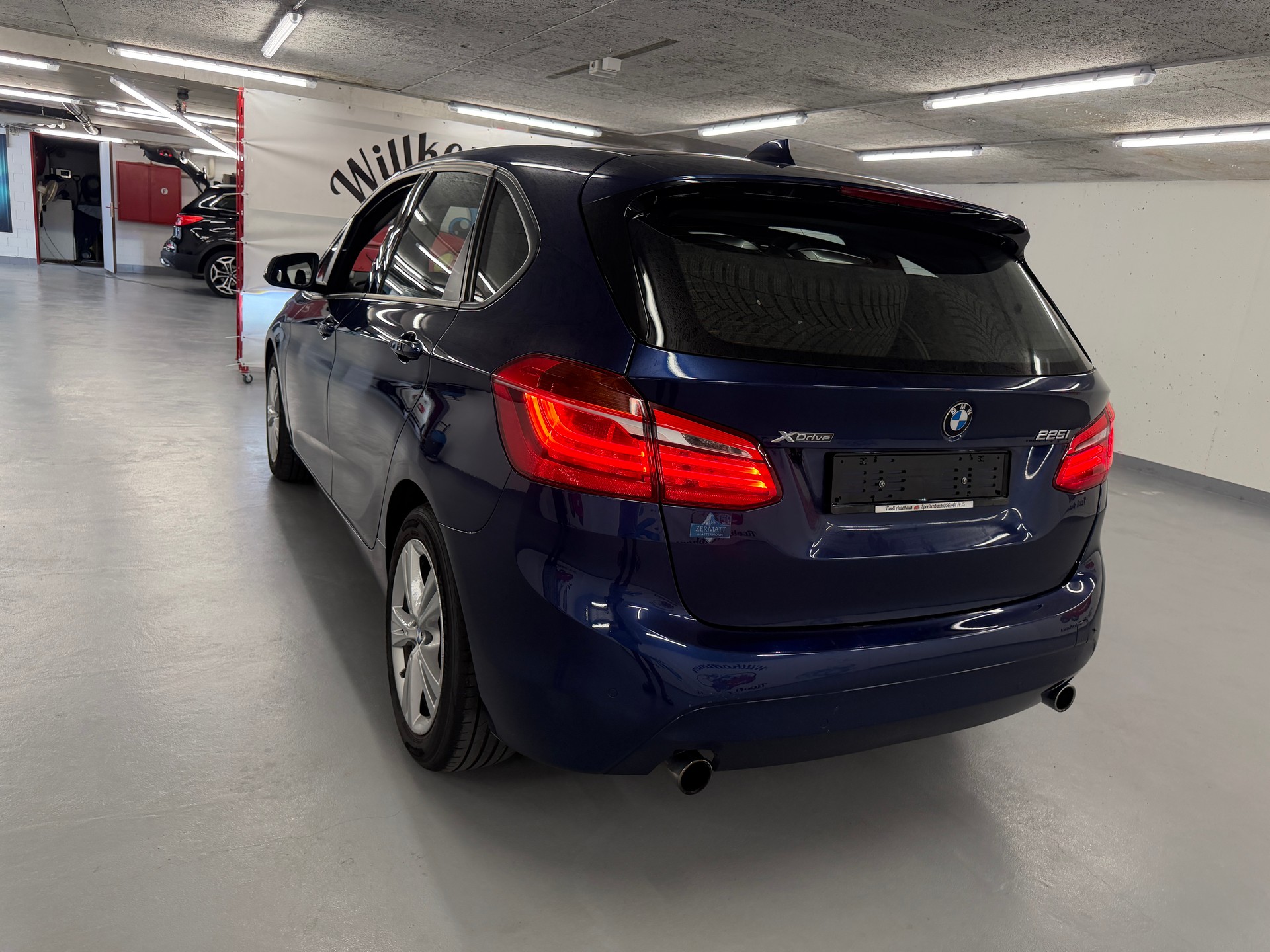 BMW 225I X DRRIVE-image-6