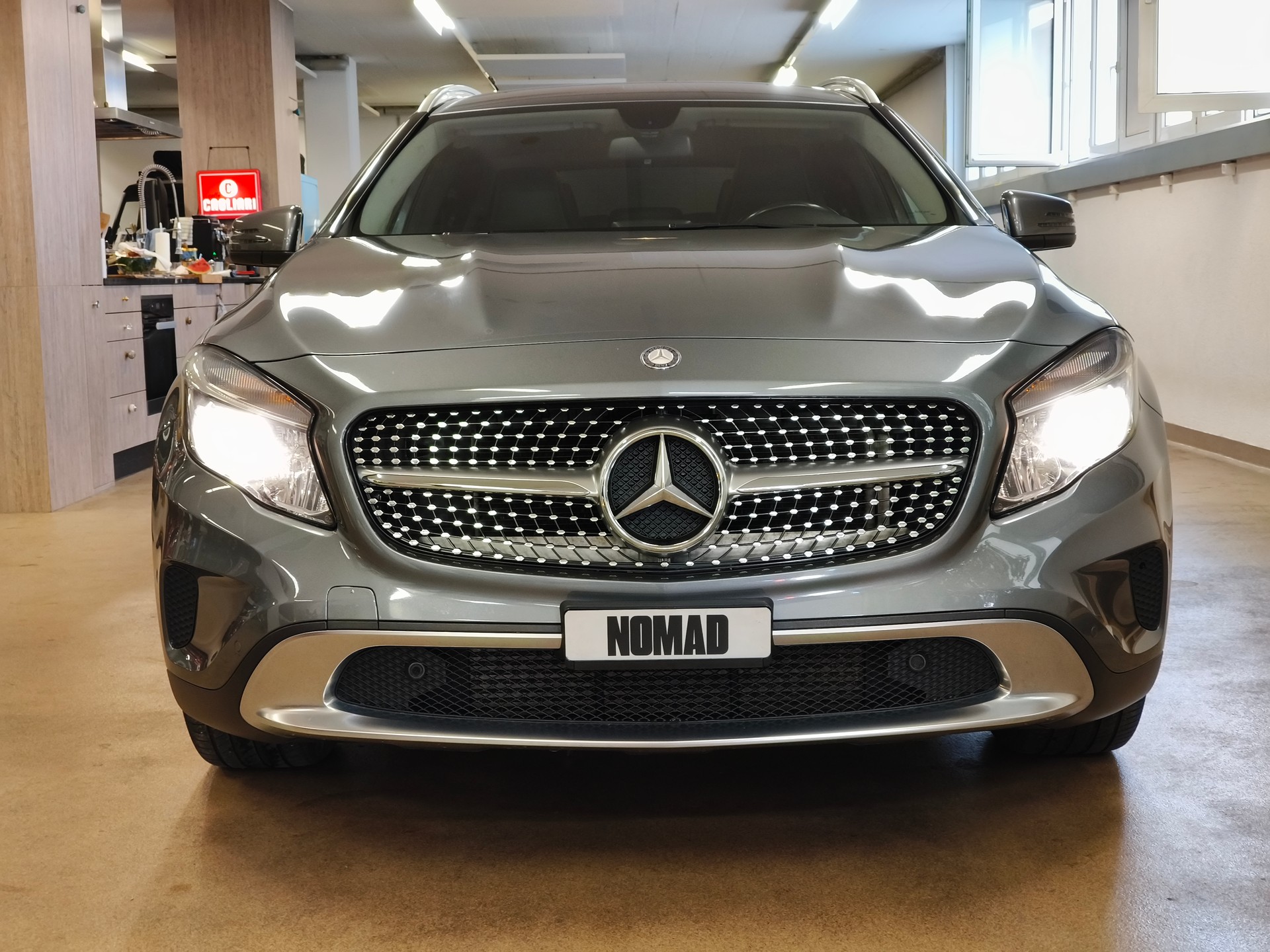 MERCEDES-BENZ GLA 220 CDI Urban 4Matic 7G-DCT-showroom-element-3