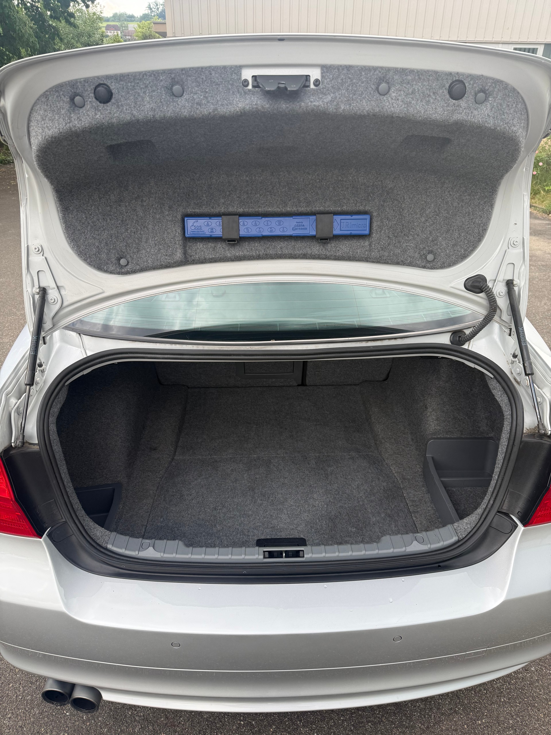 BMW 325i Steptronic-image-14