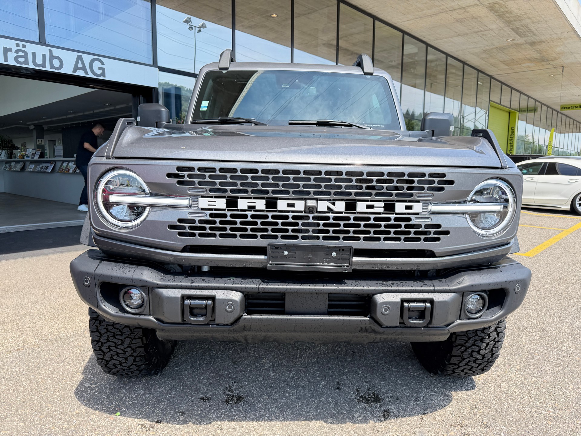 FORD Bronco 2.7 EcoB Badlands e-4WD-image-1