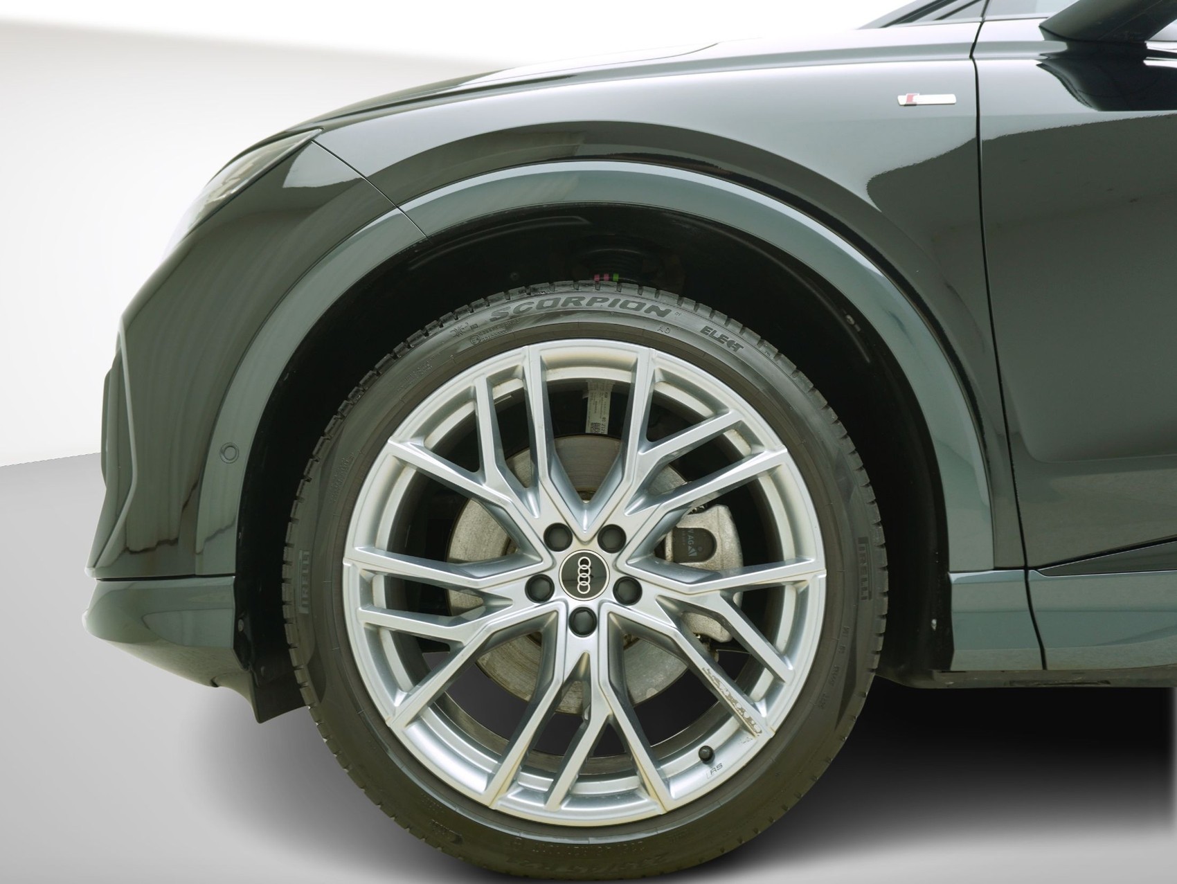 AUDI Q4 e-tron Sportback 55 S line quattro **Audi Werksgarantie bis 08/2030**-image-7
