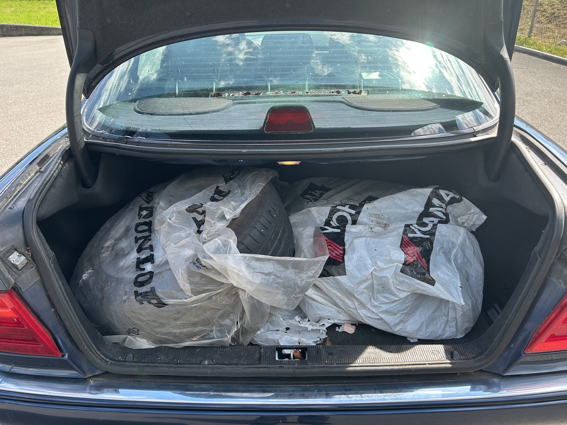 MERCEDES-BENZ E 280 Avantgarde 4-Matic Automatic-image-8
