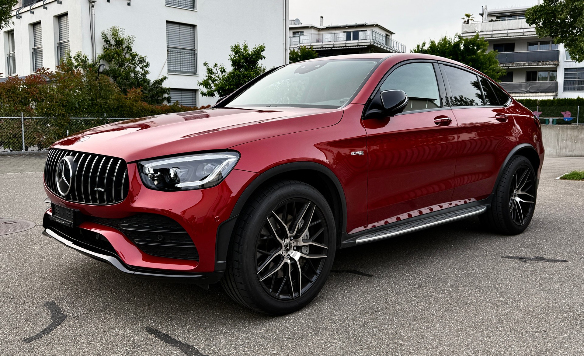 MERCEDES-BENZ GLC COUPÉ 43 AMG 4MATIC 9G-TRONIC*PERFORMANCE ABGASANLAGE*EL. PANORAMA-GLASSCHIEBEDACH*EL. AHK*8FACH BEREIFT*-showroom-element-2