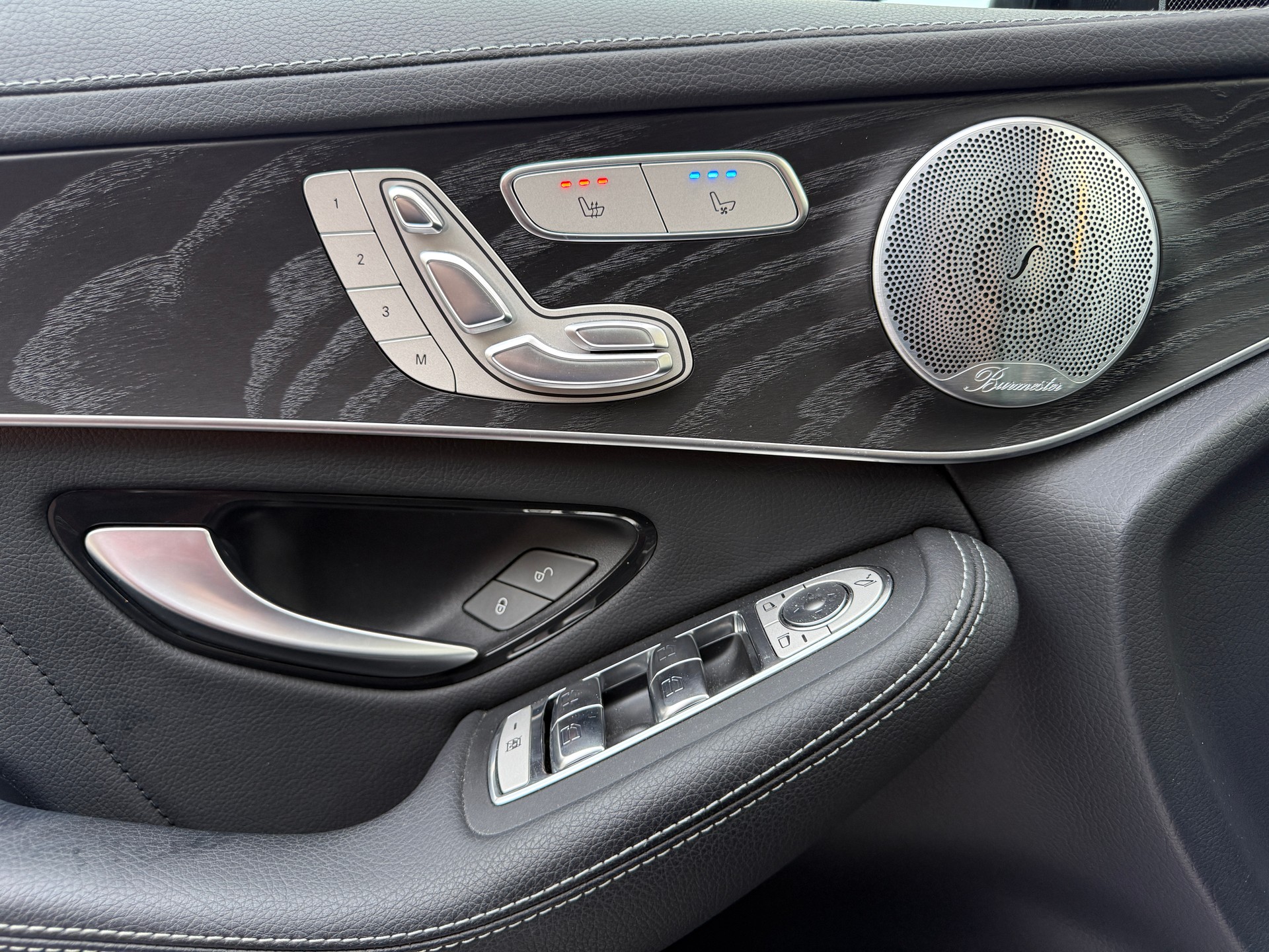 MERCEDES-BENZ GLC COUPÉ 43 AMG 4MATIC 9G-TRONIC*PERFORMANCE ABGASANLAGE*EL. PANORAMA-GLASSCHIEBEDACH*EL. AHK*8FACH BEREIFT*-image-20