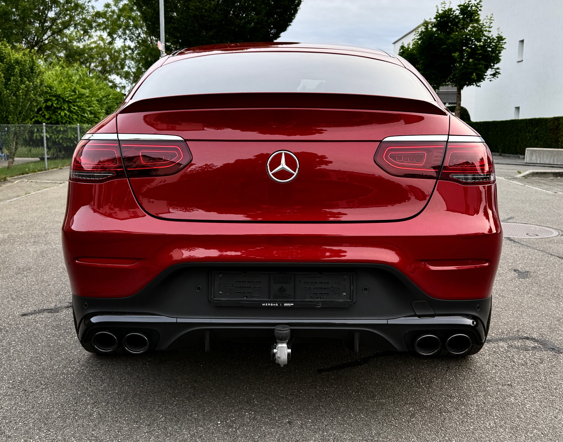 MERCEDES-BENZ GLC COUPÉ 43 AMG 4MATIC 9G-TRONIC*PERFORMANCE ABGASANLAGE*EL. PANORAMA-GLASSCHIEBEDACH*EL. AHK*8FACH BEREIFT*-image-4