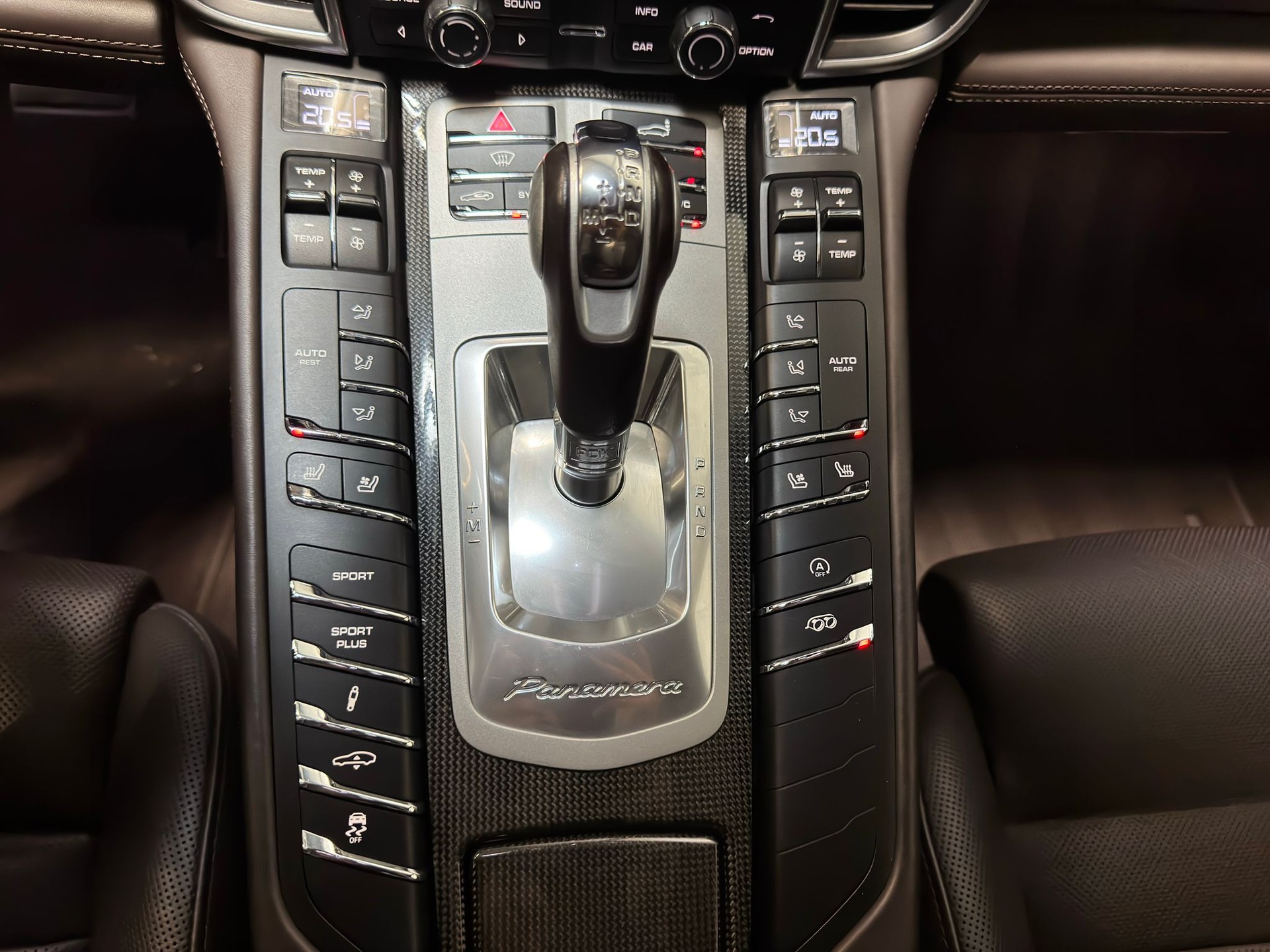 PORSCHE Panamera 4.8 V8 GTS PDK-image-12