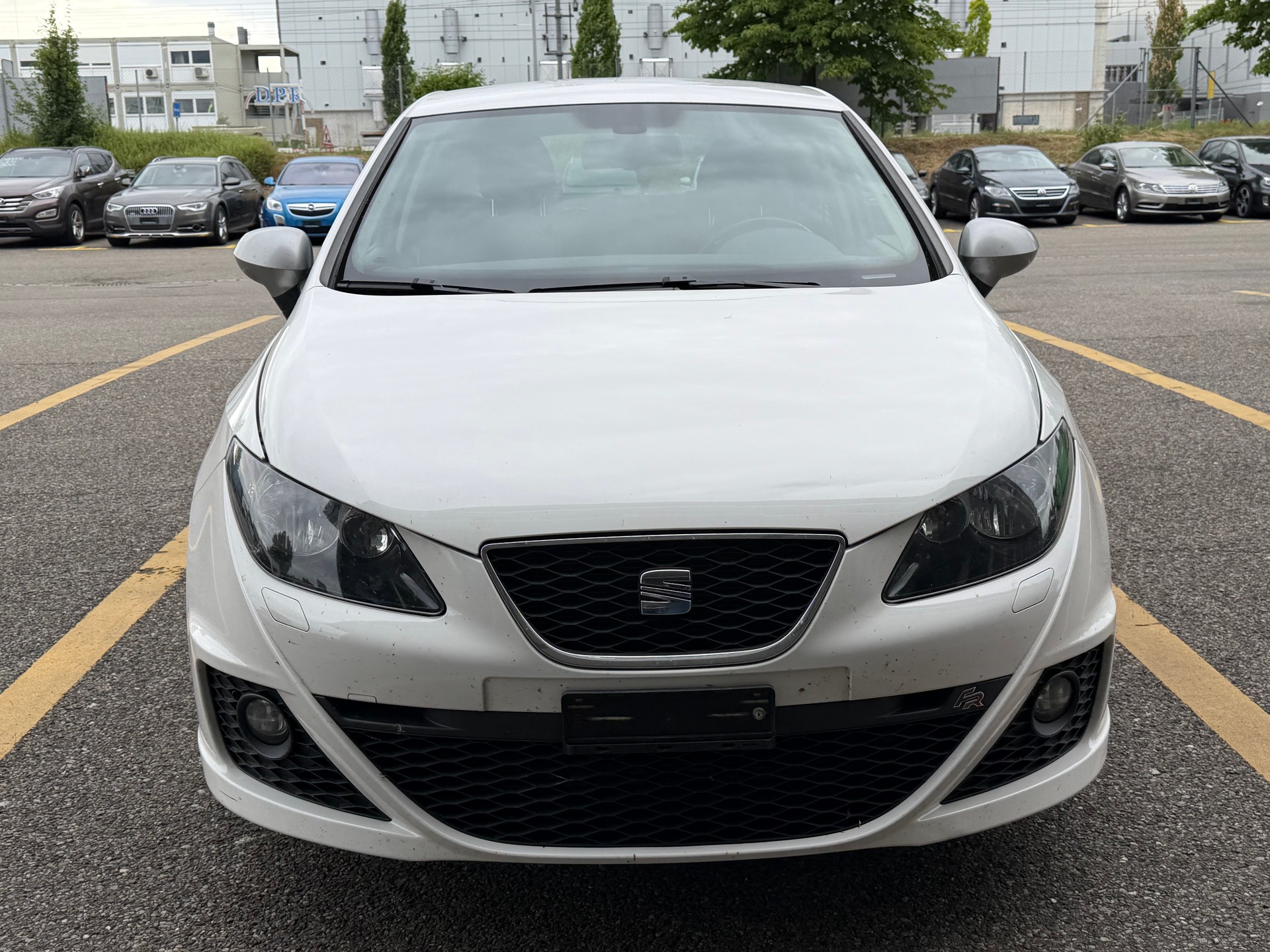 SEAT Ibiza SC 1.4 TSI FR DSG-image-1